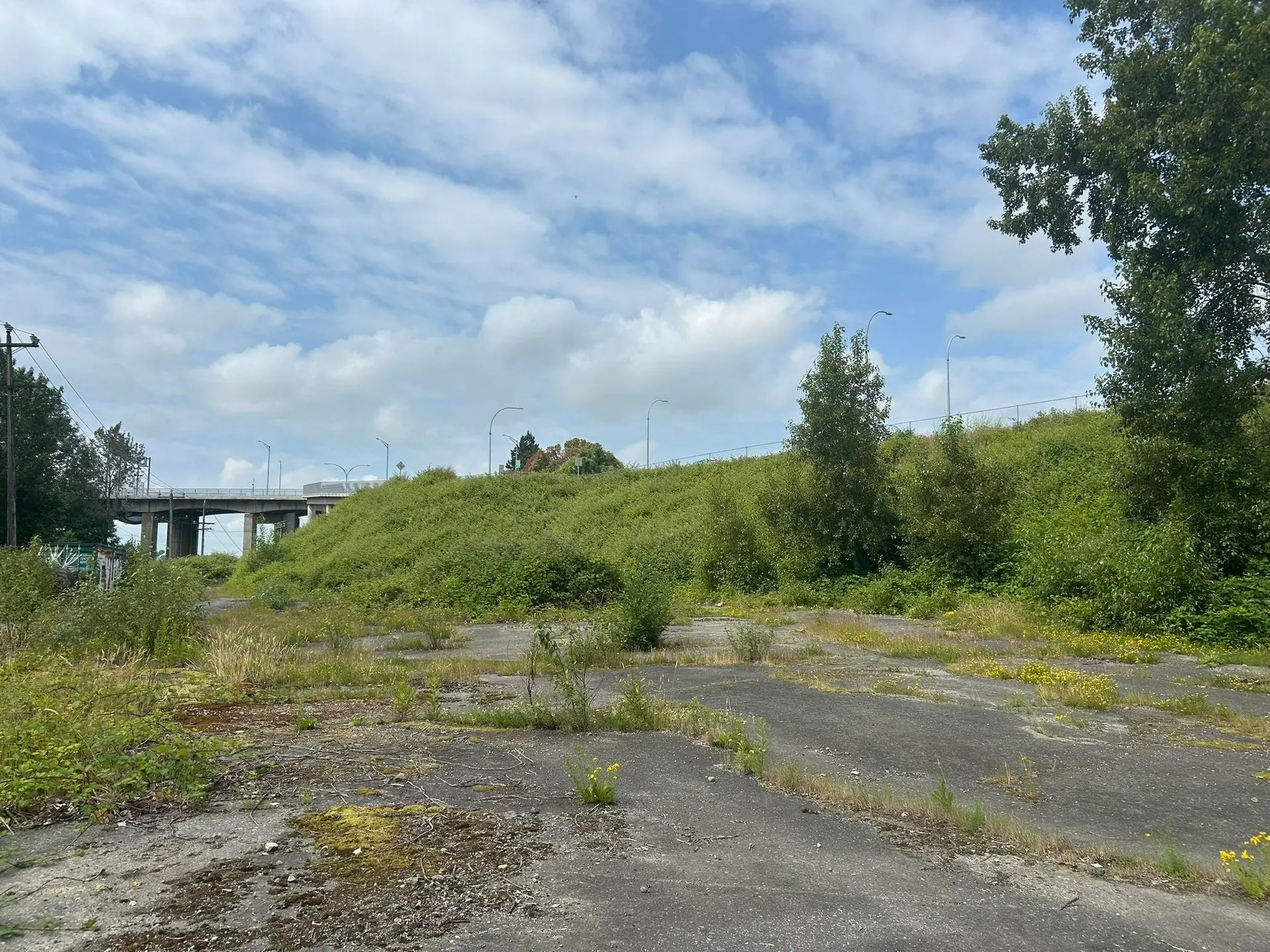 Property at 520 TWENTY FIRST STREET, New Westminster, BC