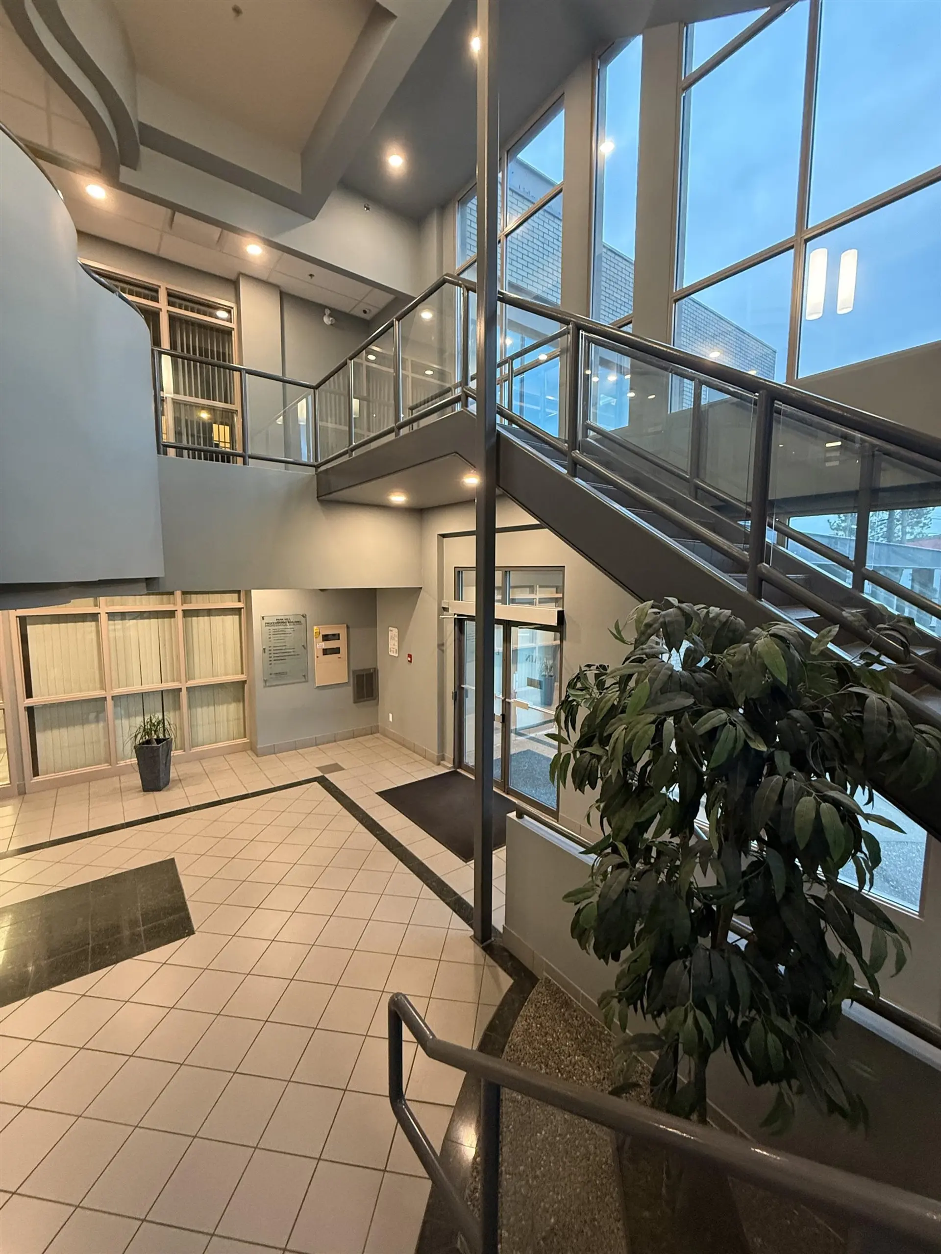 Property at #205 2692 CLEARBROOK ROAD, Abbotsford, BC