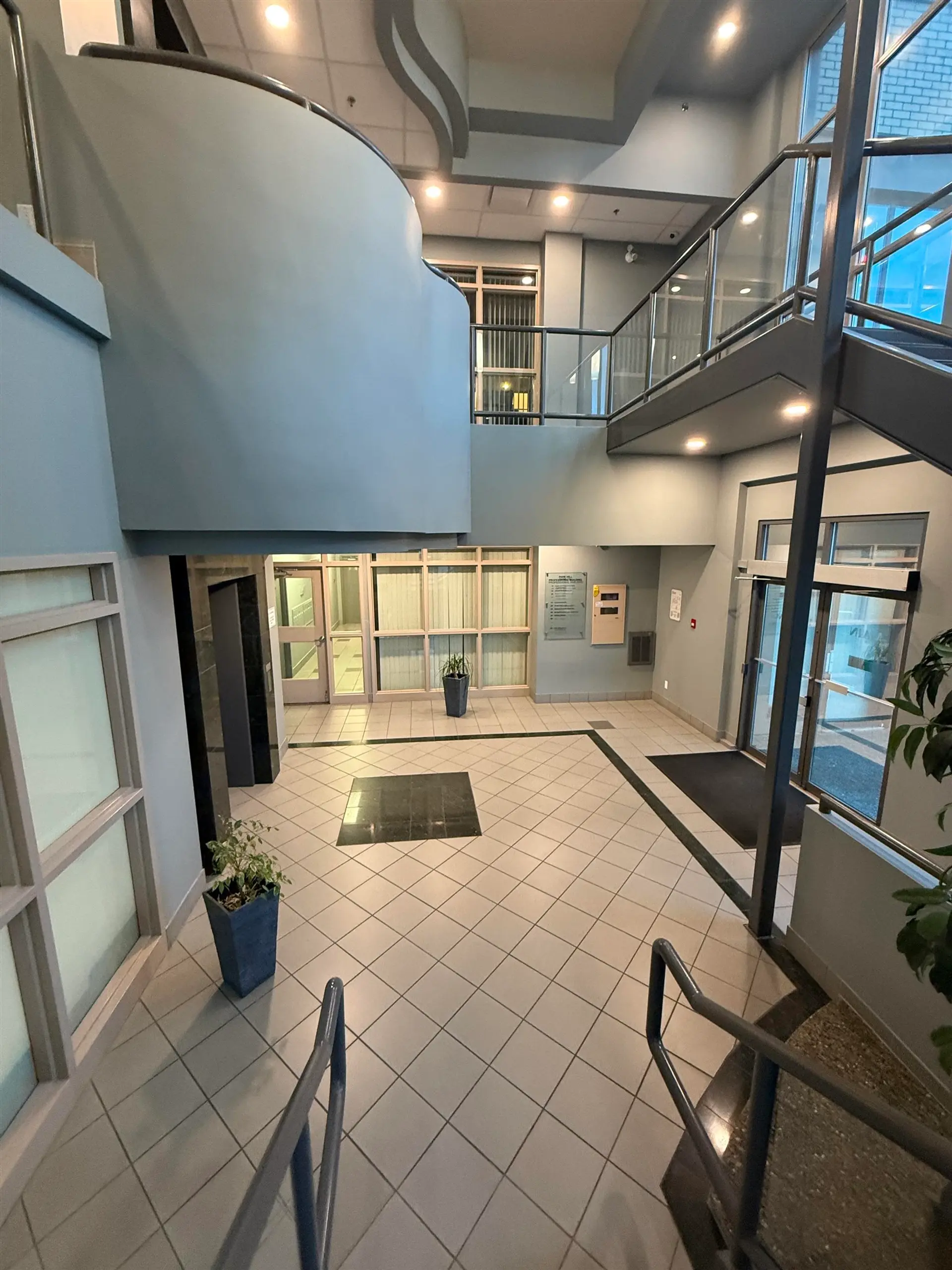 Property at #205 2692 CLEARBROOK ROAD, Abbotsford, BC