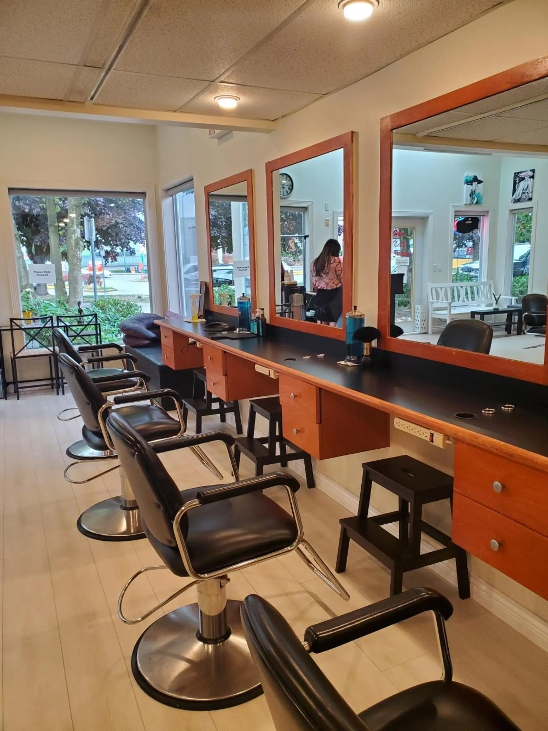 Property at 920 16TH STREET, North Vancouver, BC