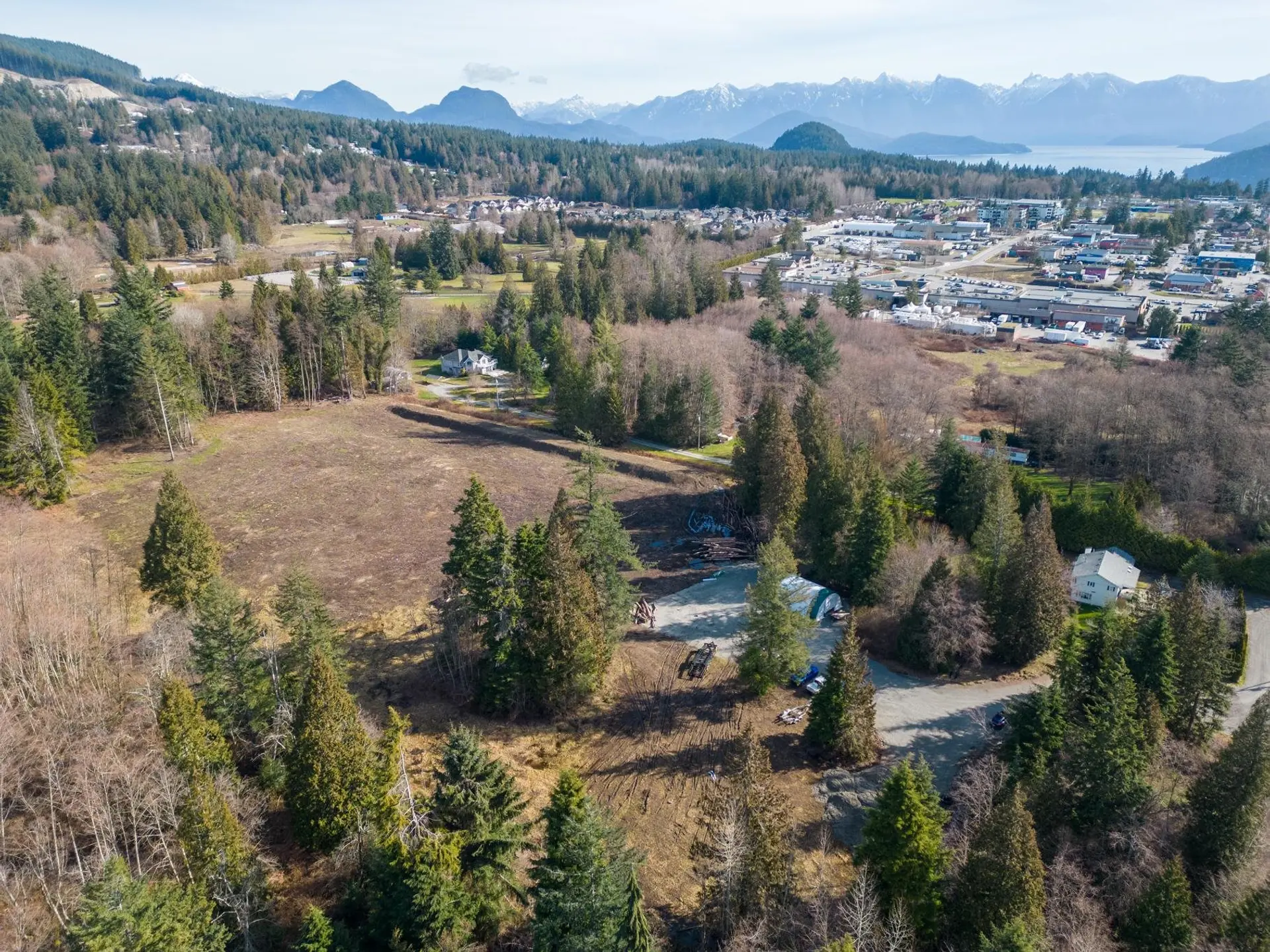 Property at 1186 SUNSHINE COAST HIGHWAY, Gibsons, BC