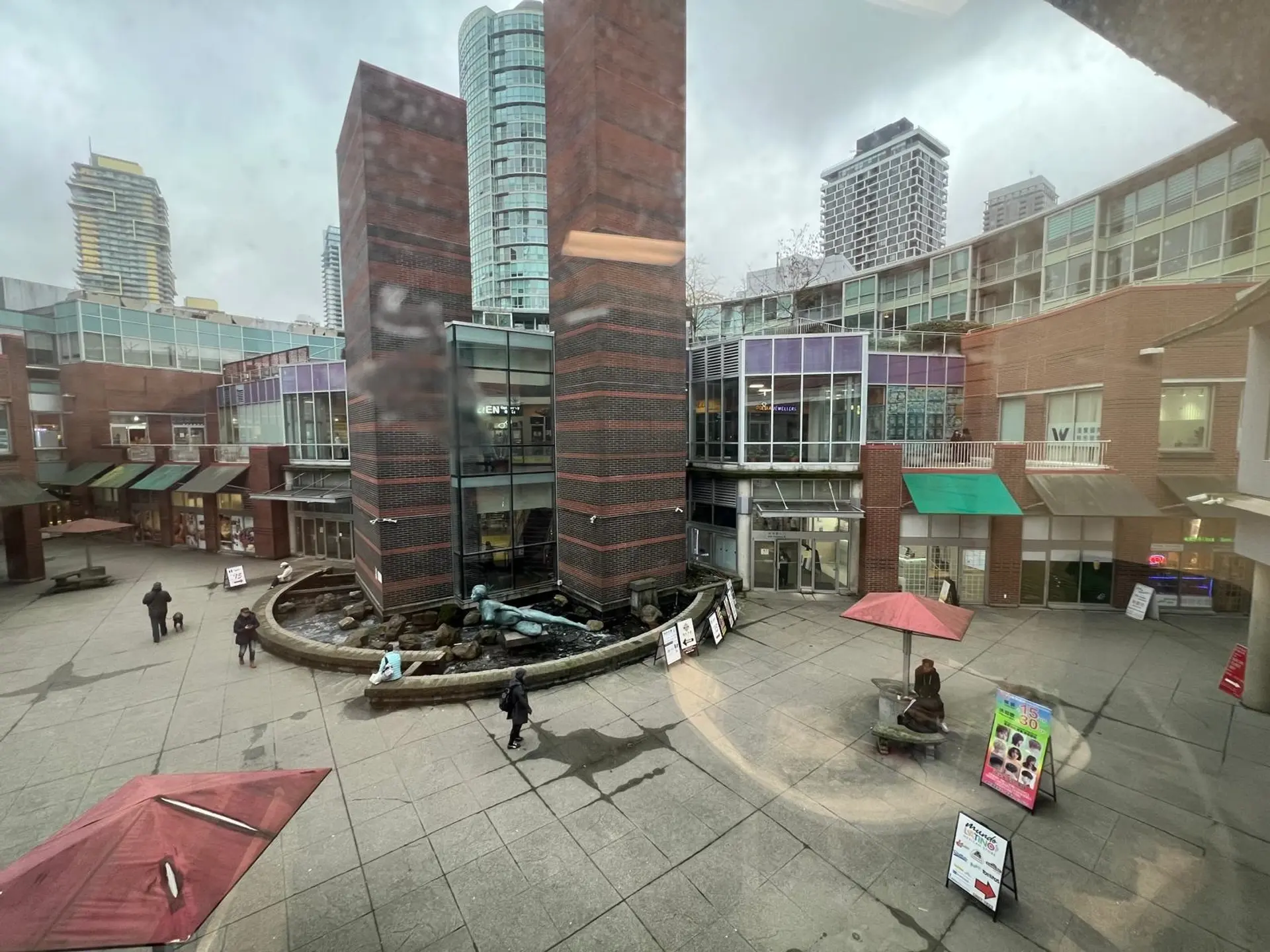 Property at #2615 4500 KINGSWAY, Burnaby, BC