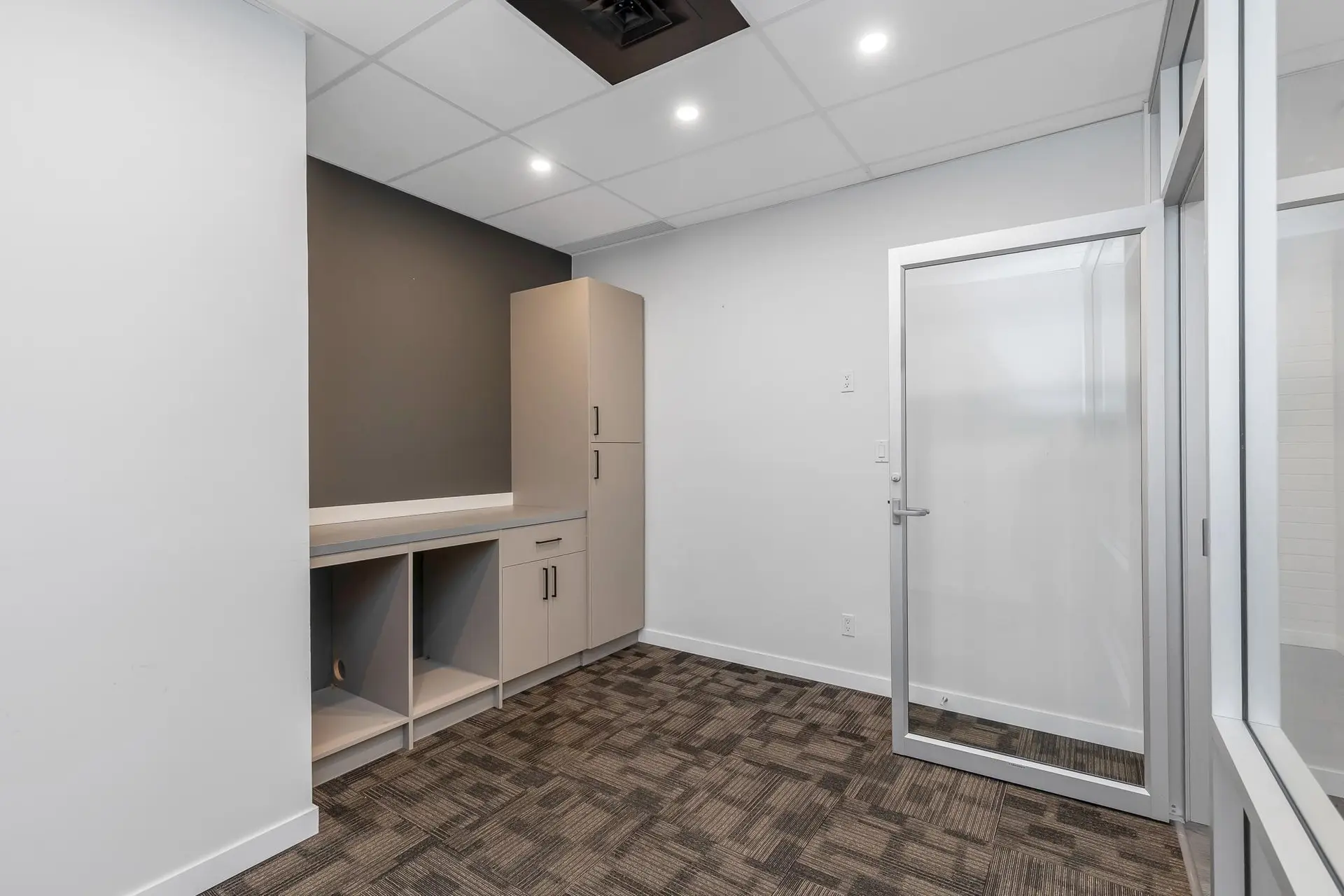 Property at #206 33119 SOUTH FRASER WAY, Abbotsford, BC