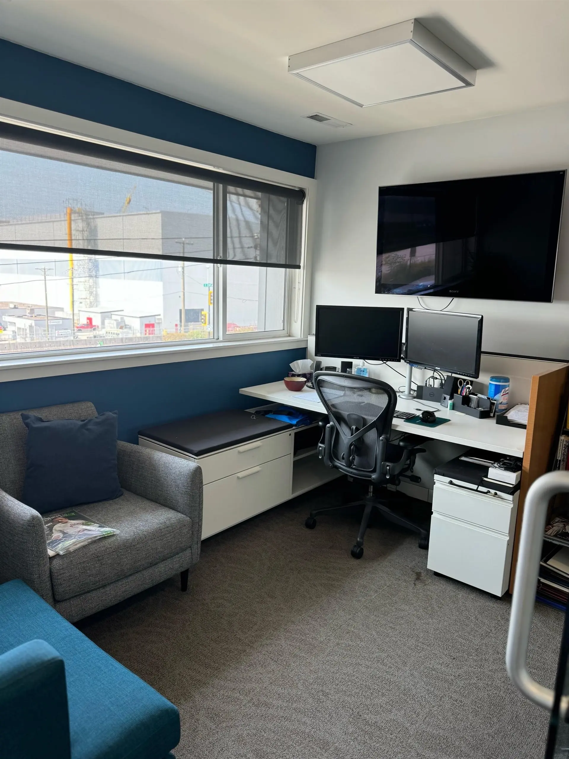 Property at #300 310 EAST ESPLANADE, North Vancouver, BC