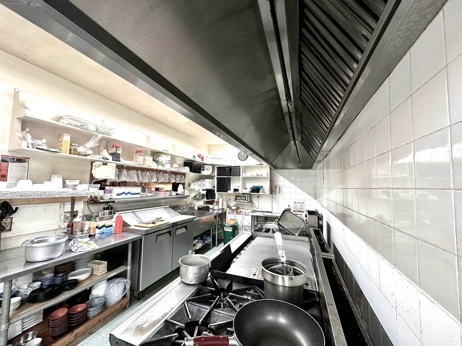 Property at 2385 KING GEORGE BOULEVARD, Surrey, BC