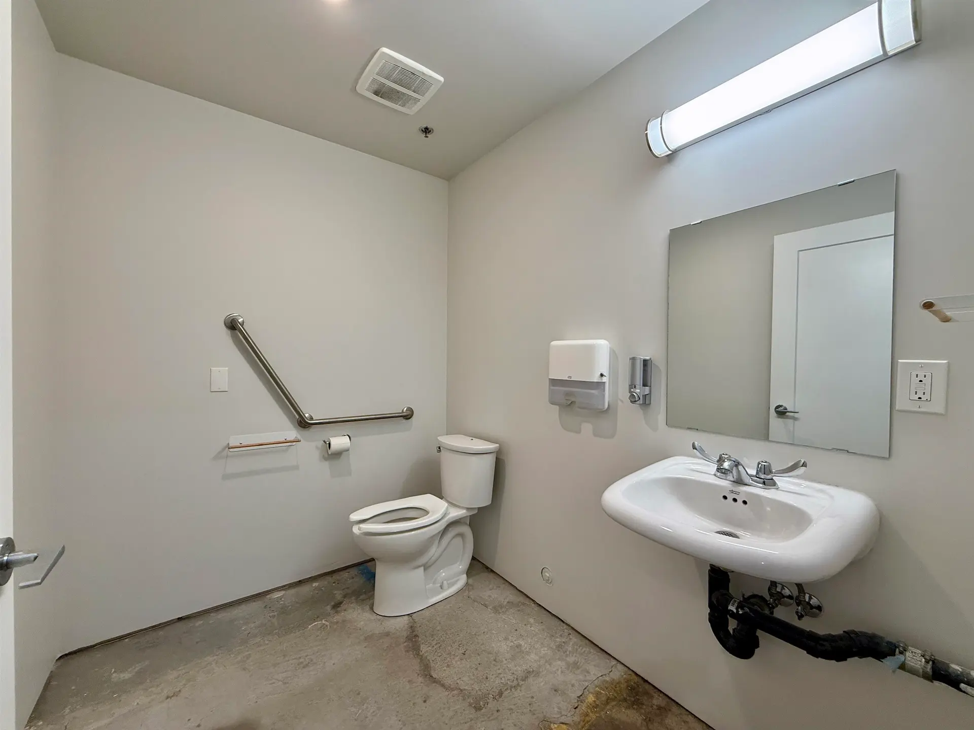 Property at 1058 GIBSONS WAY, Gibsons, BC