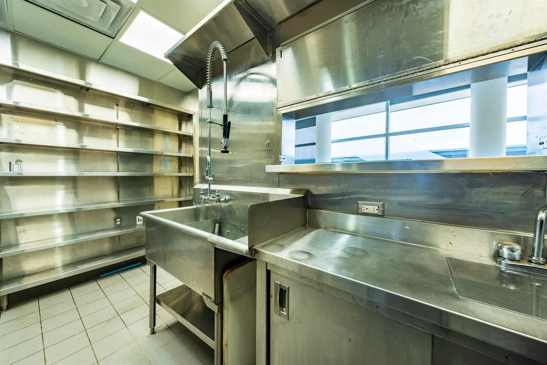 Property at #3320 4000 NO. 3 ROAD, Richmond, BC