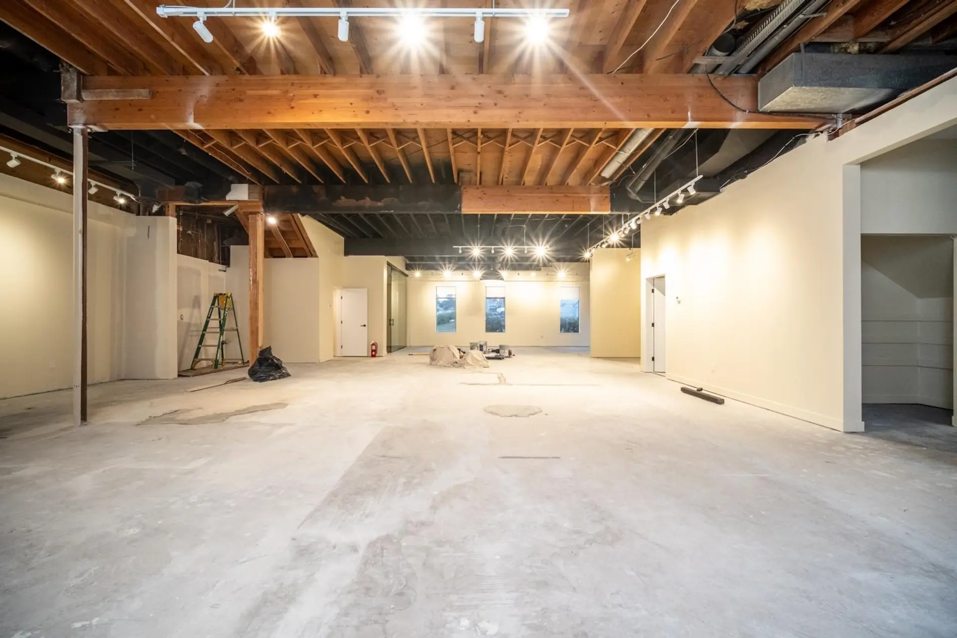 Property at #101 13969 104 AVENUE, Surrey, BC