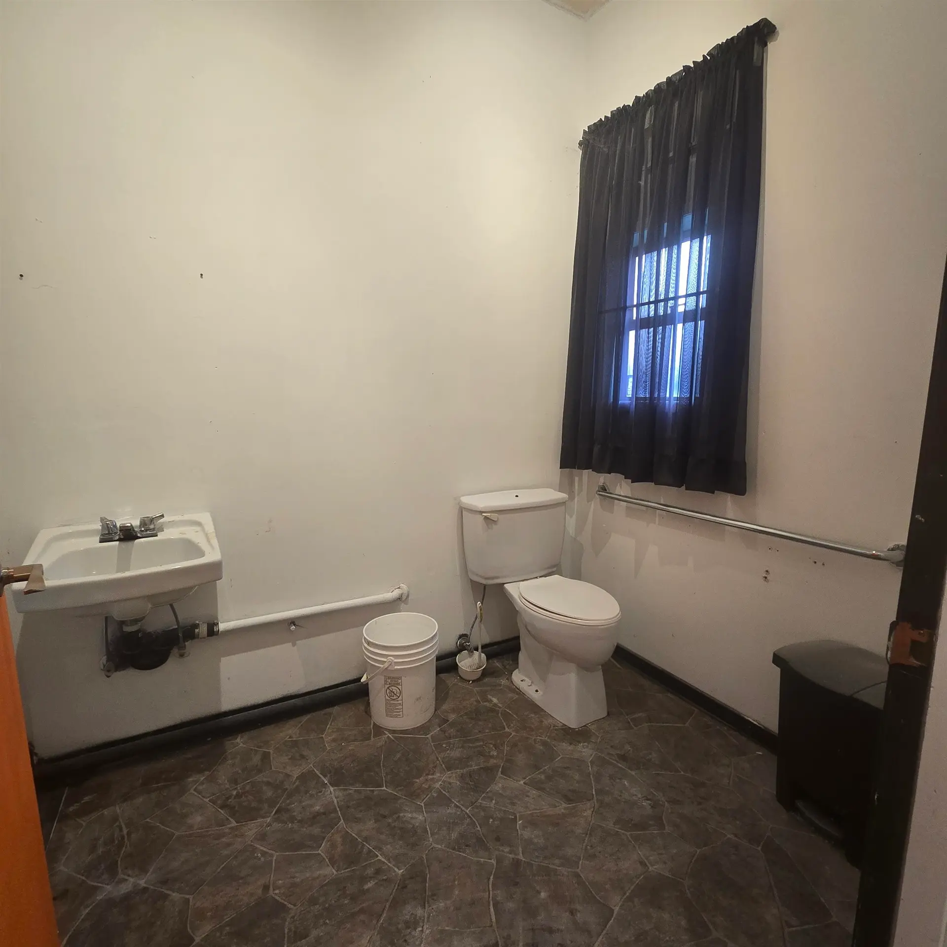 Property at 22374 DEWDNEY TRUNK ROAD, Maple Ridge, BC