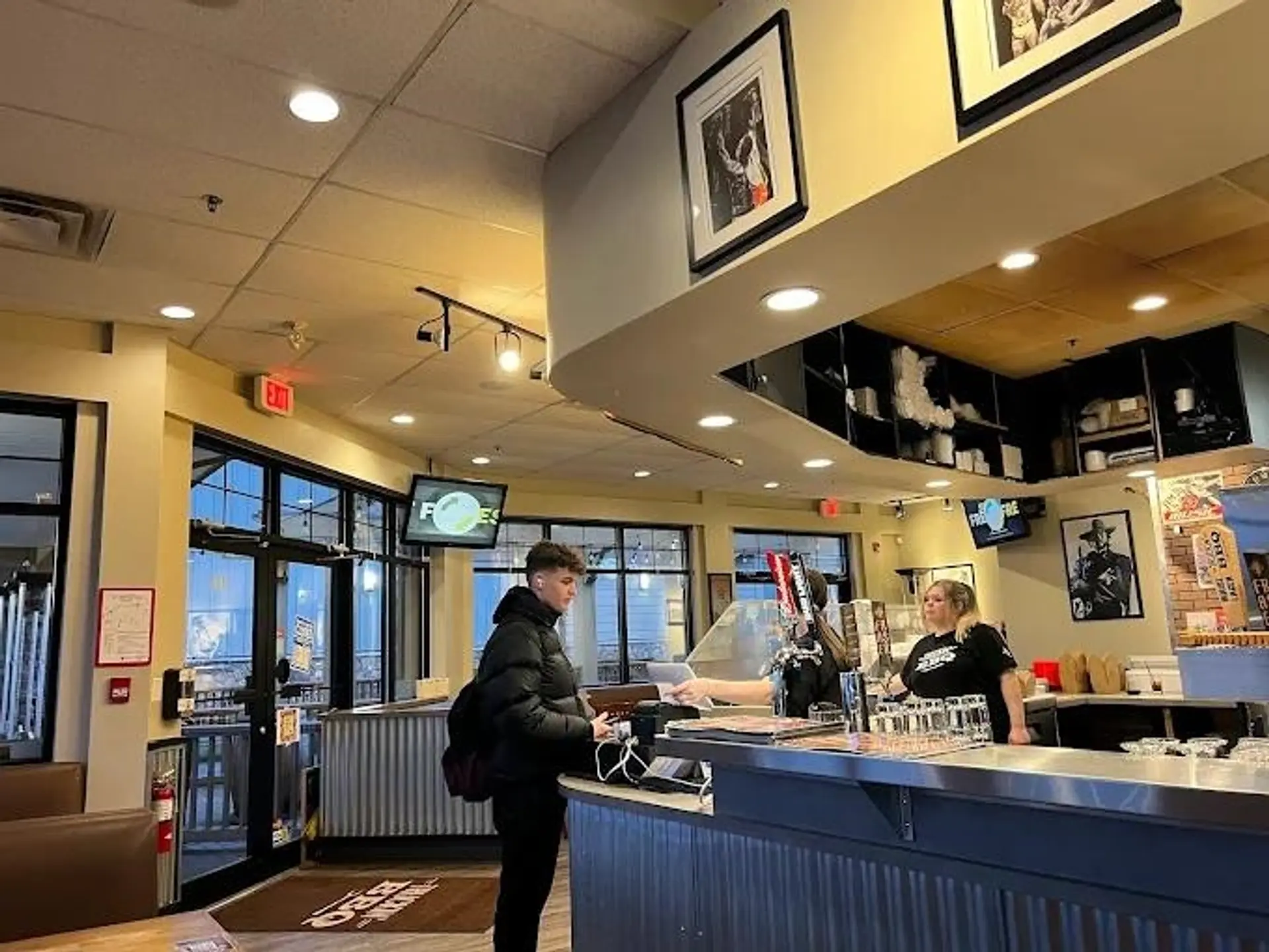 Property at #302 18690 FRASER HIGHWAY, Surrey, BC