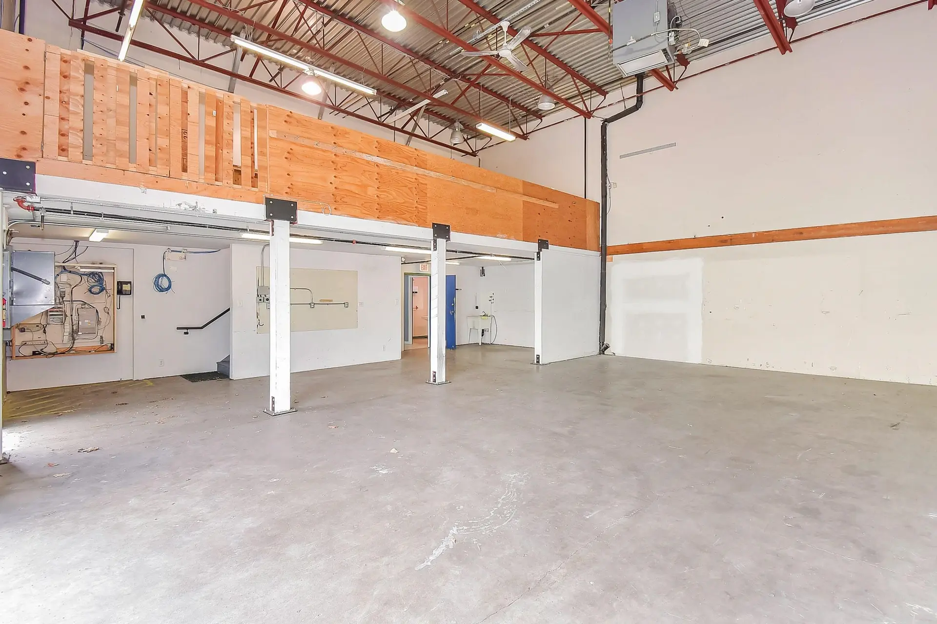 Property at #403 17665 66A AVENUE, Surrey, BC