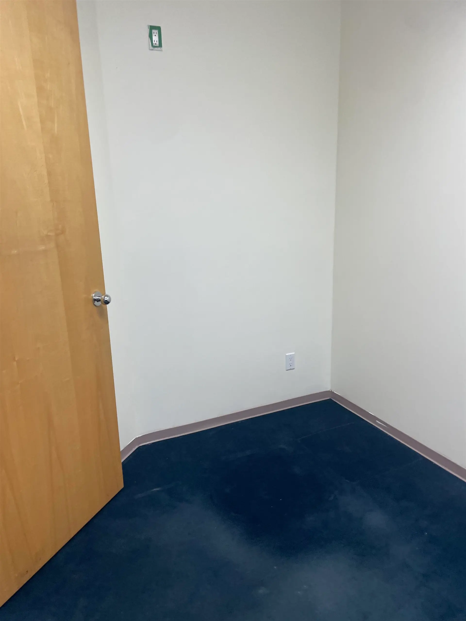 Property at #255 4231 HAZELBRIDGE WAY, Richmond, BC