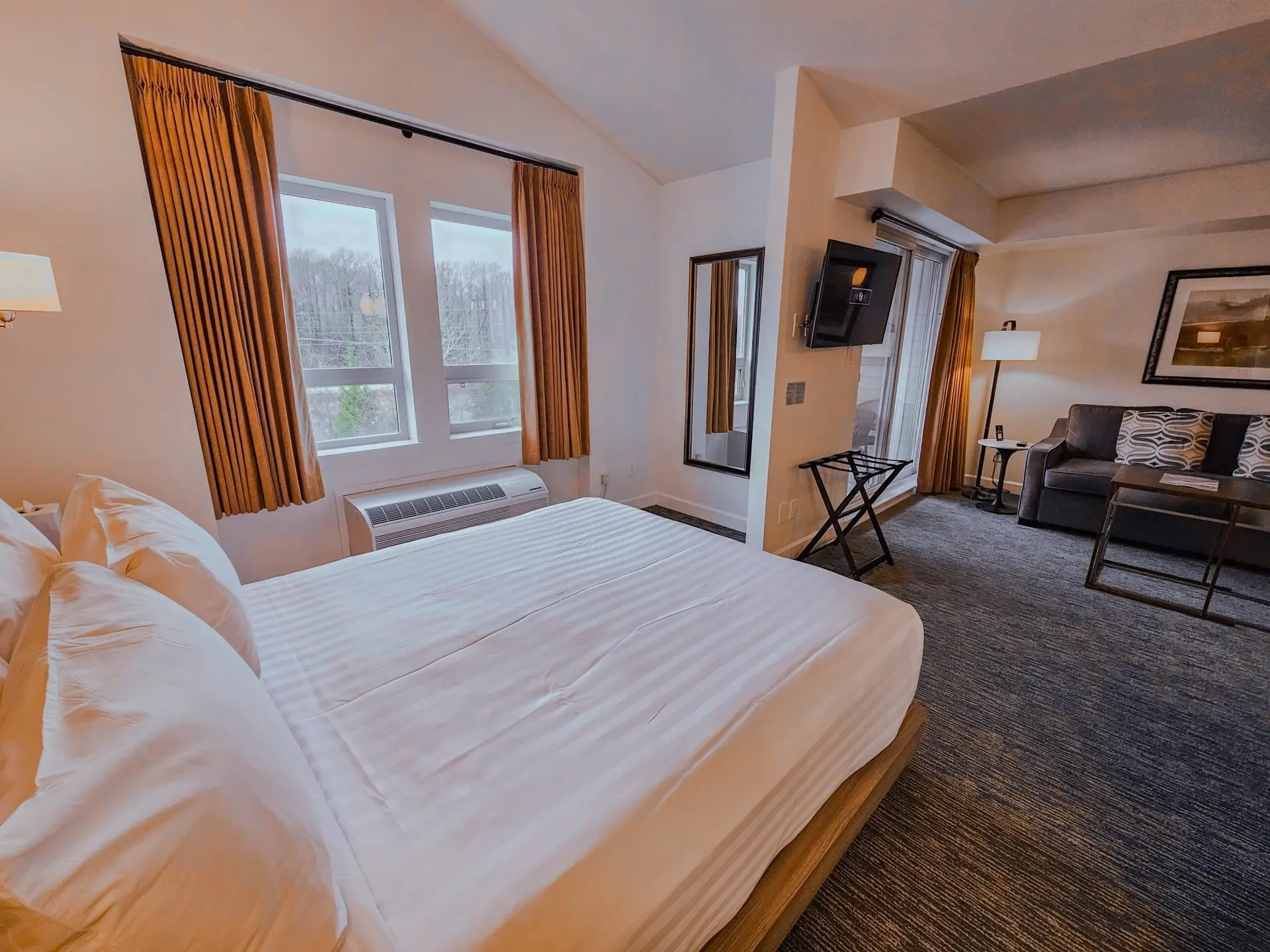 Property at #407 40900 TANTALUS ROAD, Squamish, BC