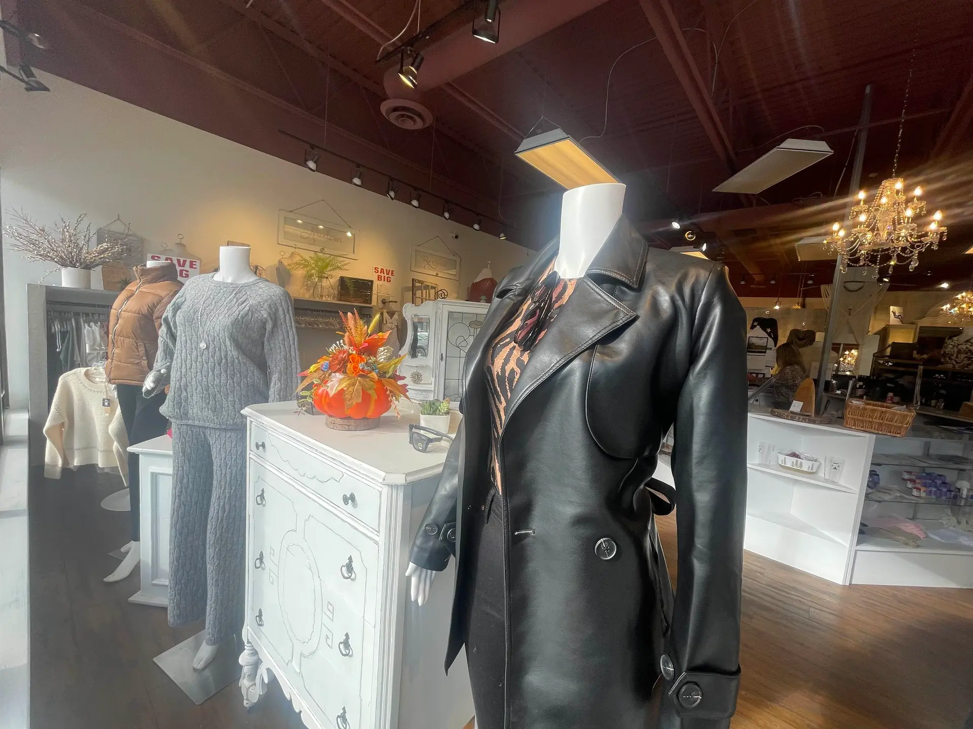 Property at 1309 PEMBERTON AVENUE, Squamish, BC