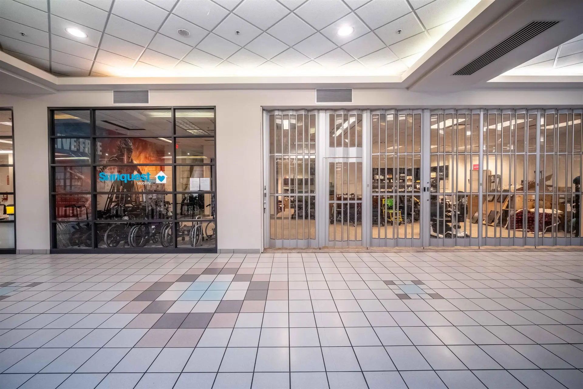 Property at #202 610 SIXTH STREET, New Westminster, BC