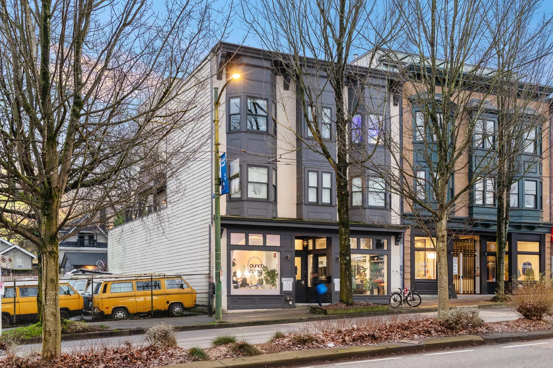 Property at 754-758 E BROADWAY, Vancouver, BC