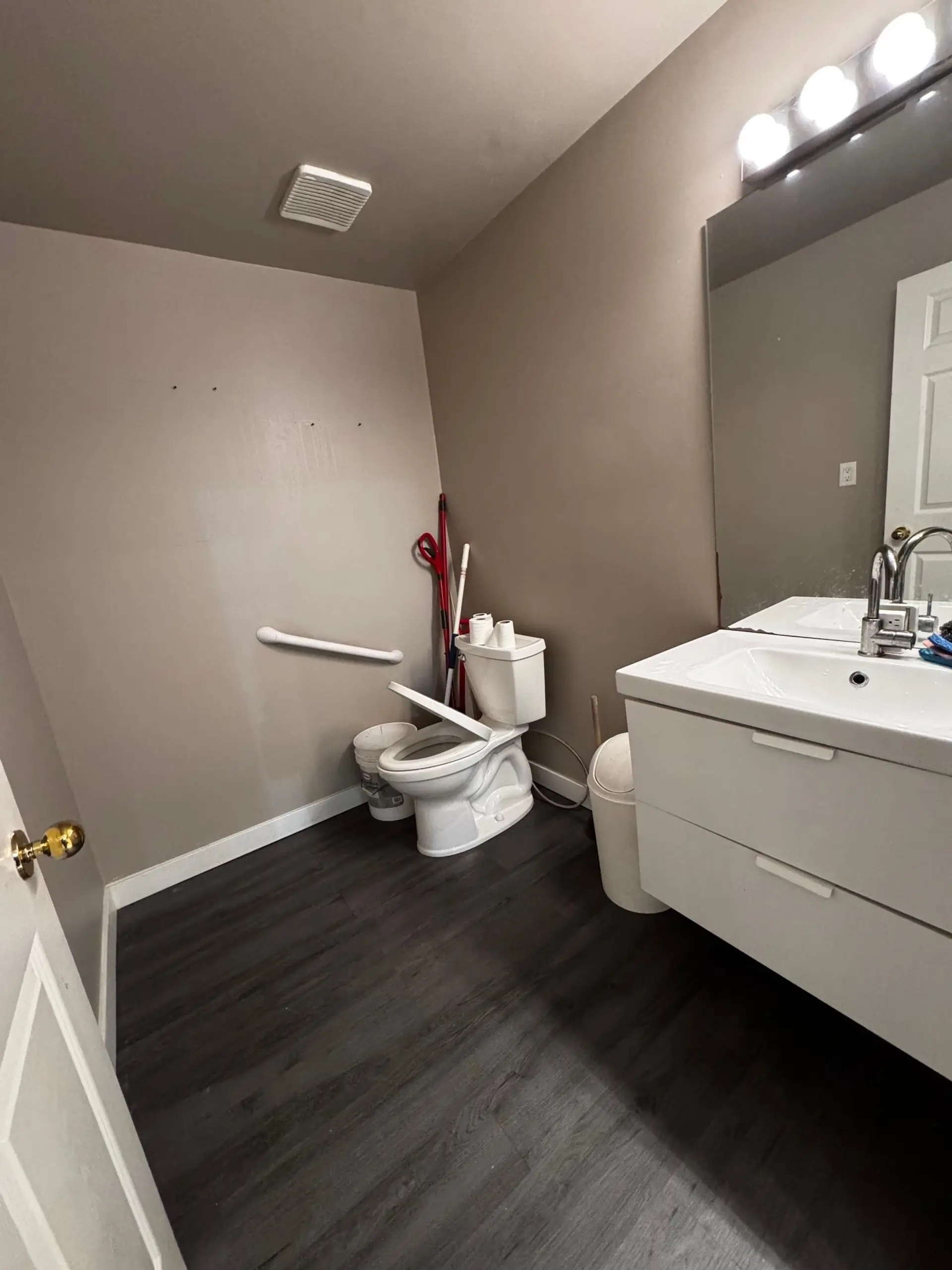 Property at #110 2981 SIMPSON ROAD, Richmond, BC