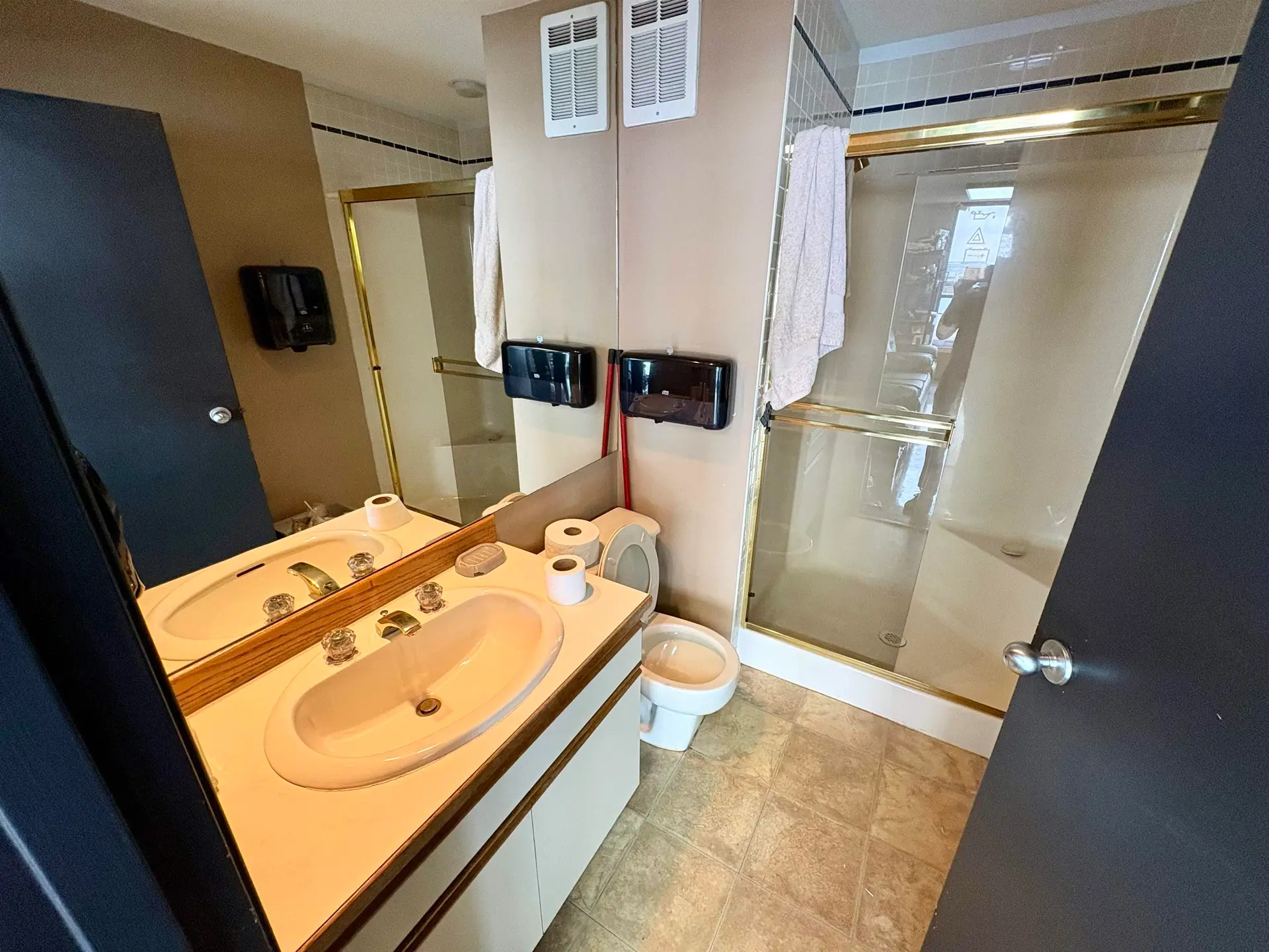 Property at #503 1952 KINGSWAY AVENUE, Port Coquitlam, BC