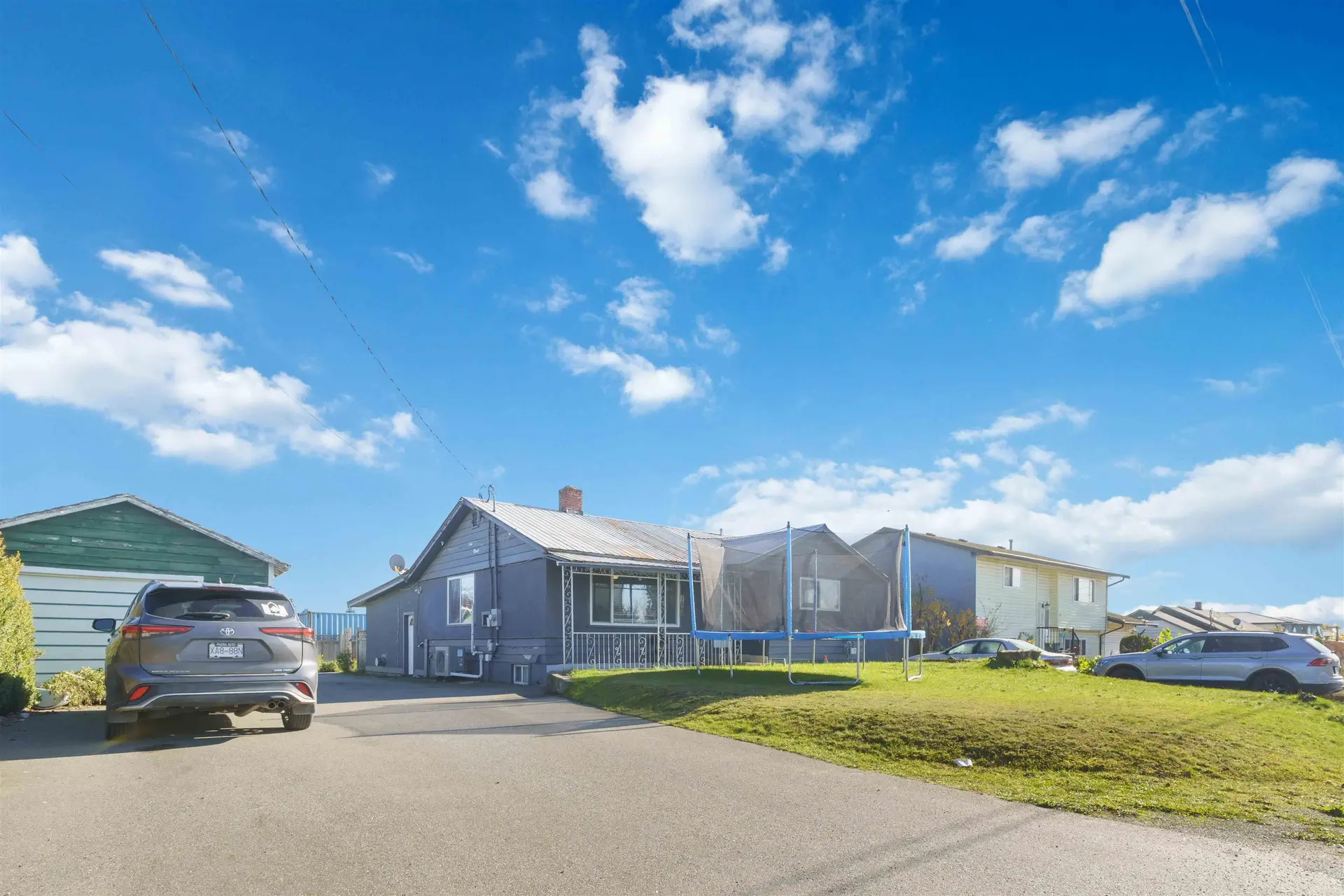 Property at 1860 QUEEN STREET, Abbotsford, BC