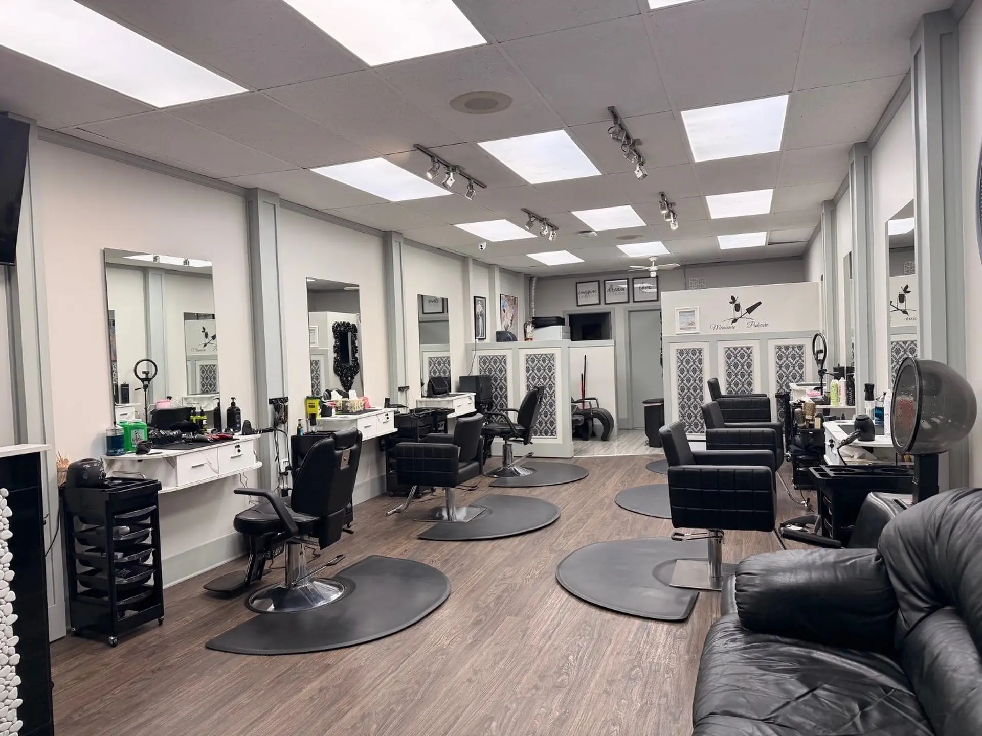 Property at 22752 LOUGHEED HIGHWAY, Maple Ridge, BC