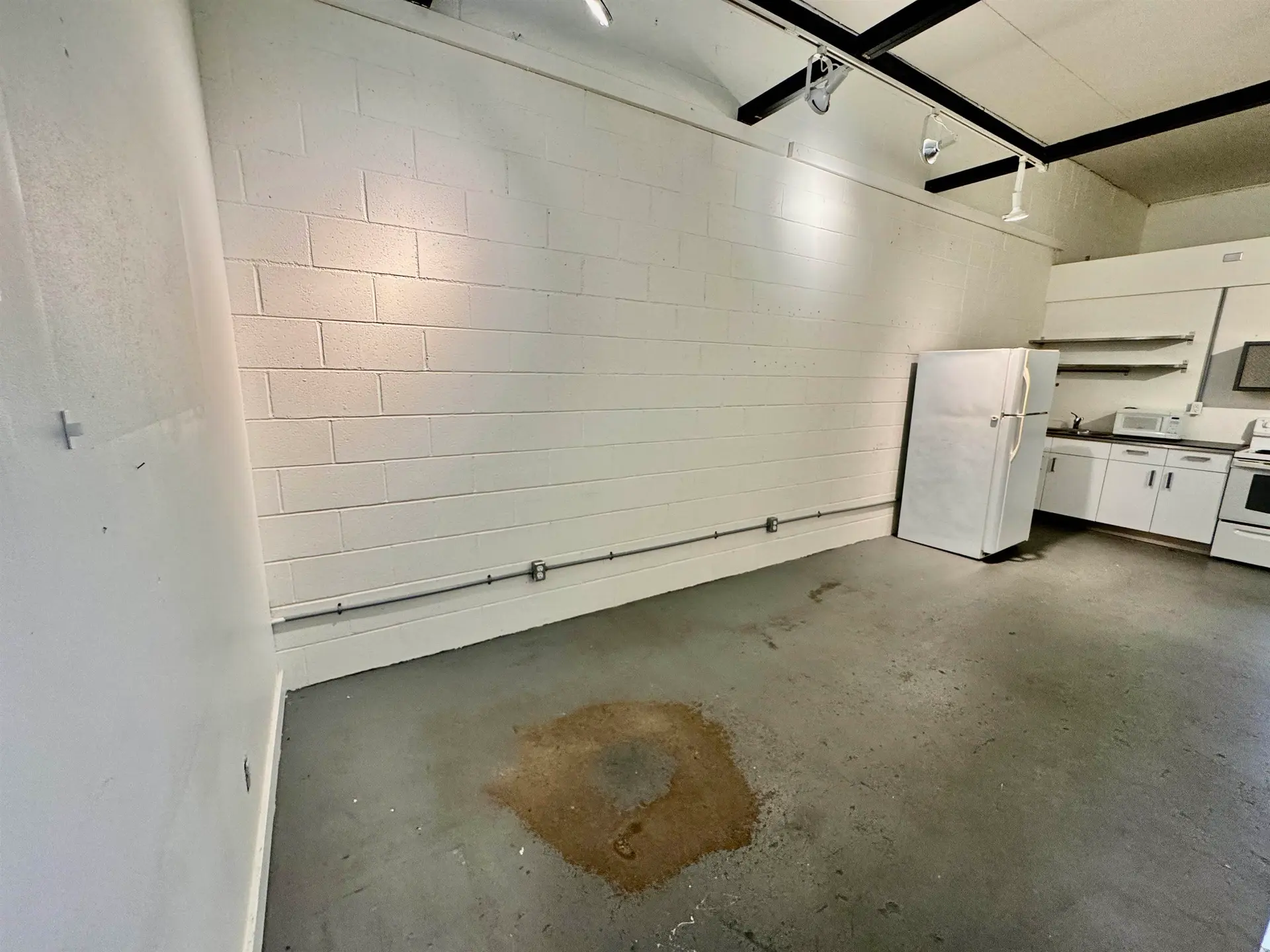 Property at #2 626 SHAW ROAD, Gibsons, BC