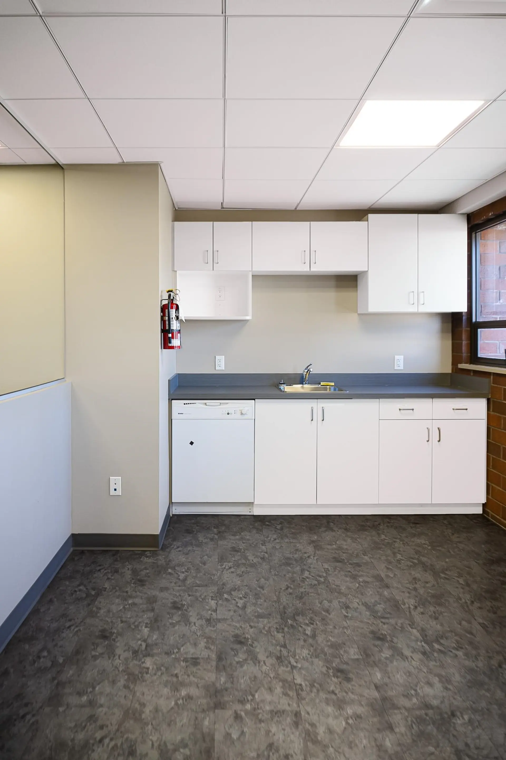 Property at 105-2544 DOUGLAS ROAD, Burnaby, BC