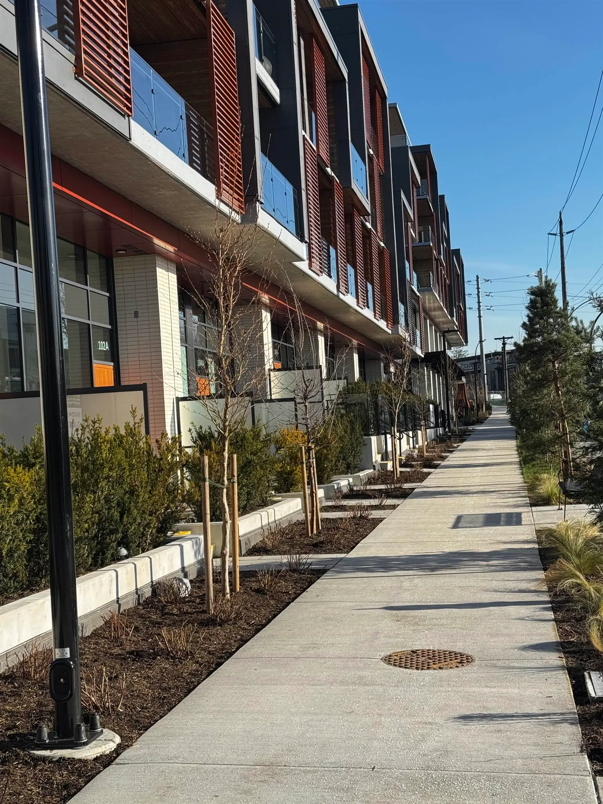 Property at #253 422 E 3RD STREET, North Vancouver, BC