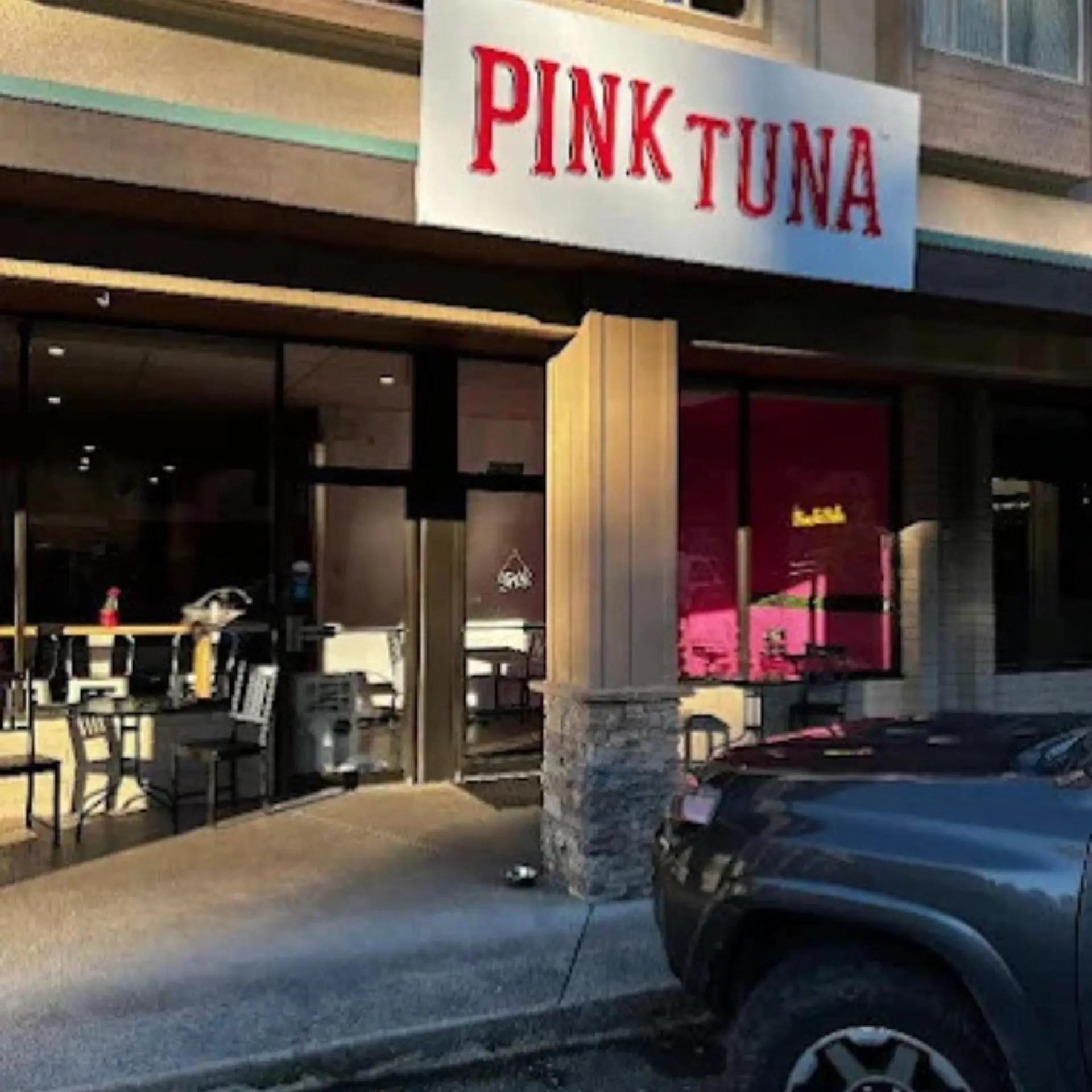 Property at 38209 WESTWAY AVENUE, Squamish, BC