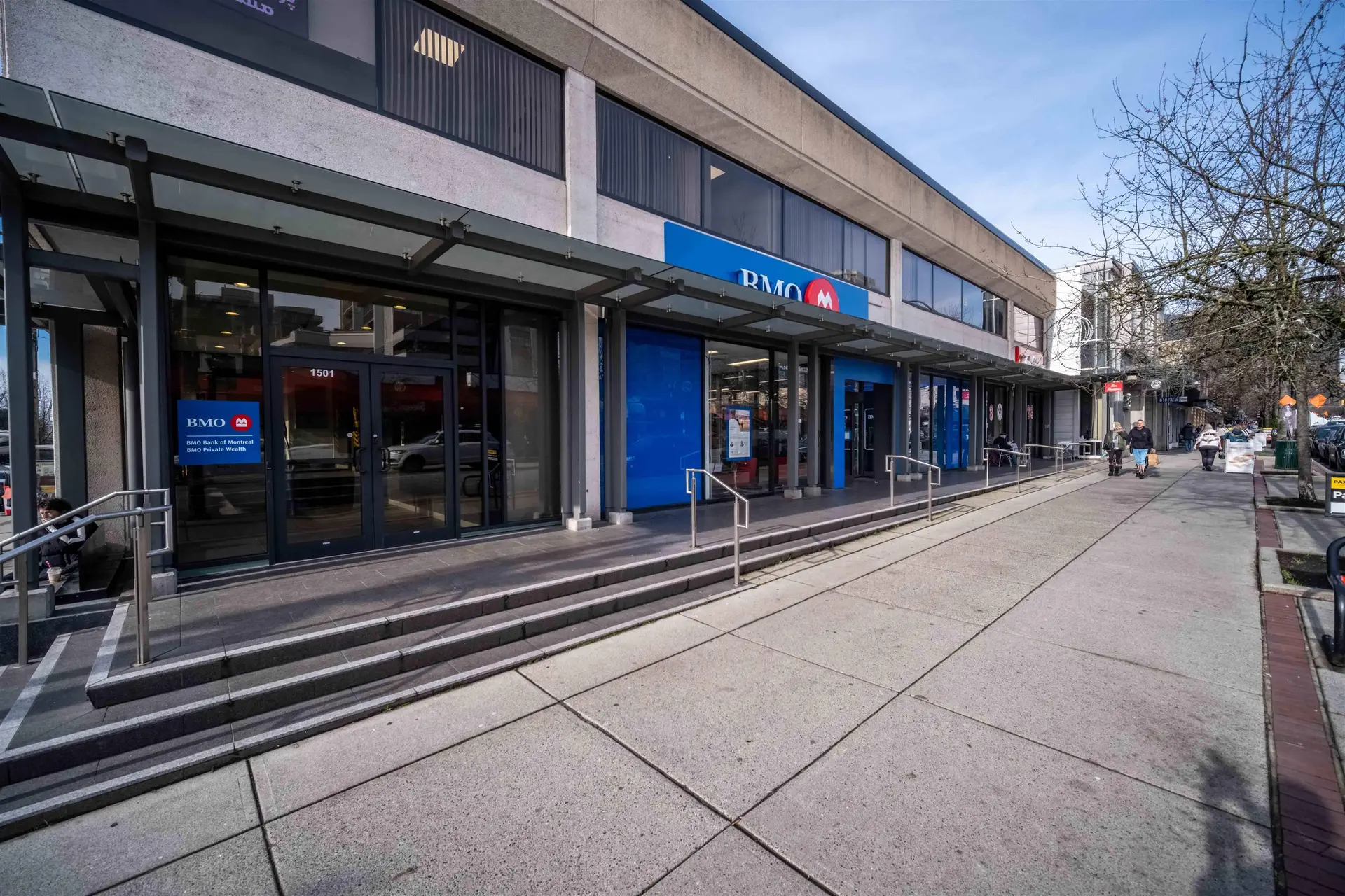 Property at 1598 LONSDALE AVENUE, North Vancouver, BC