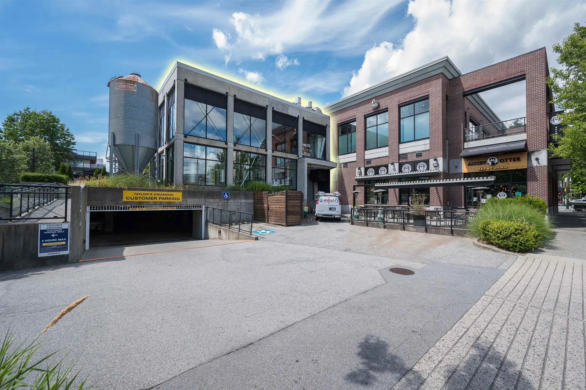 Property at 1015B MARINE DRIVE, North Vancouver, BC