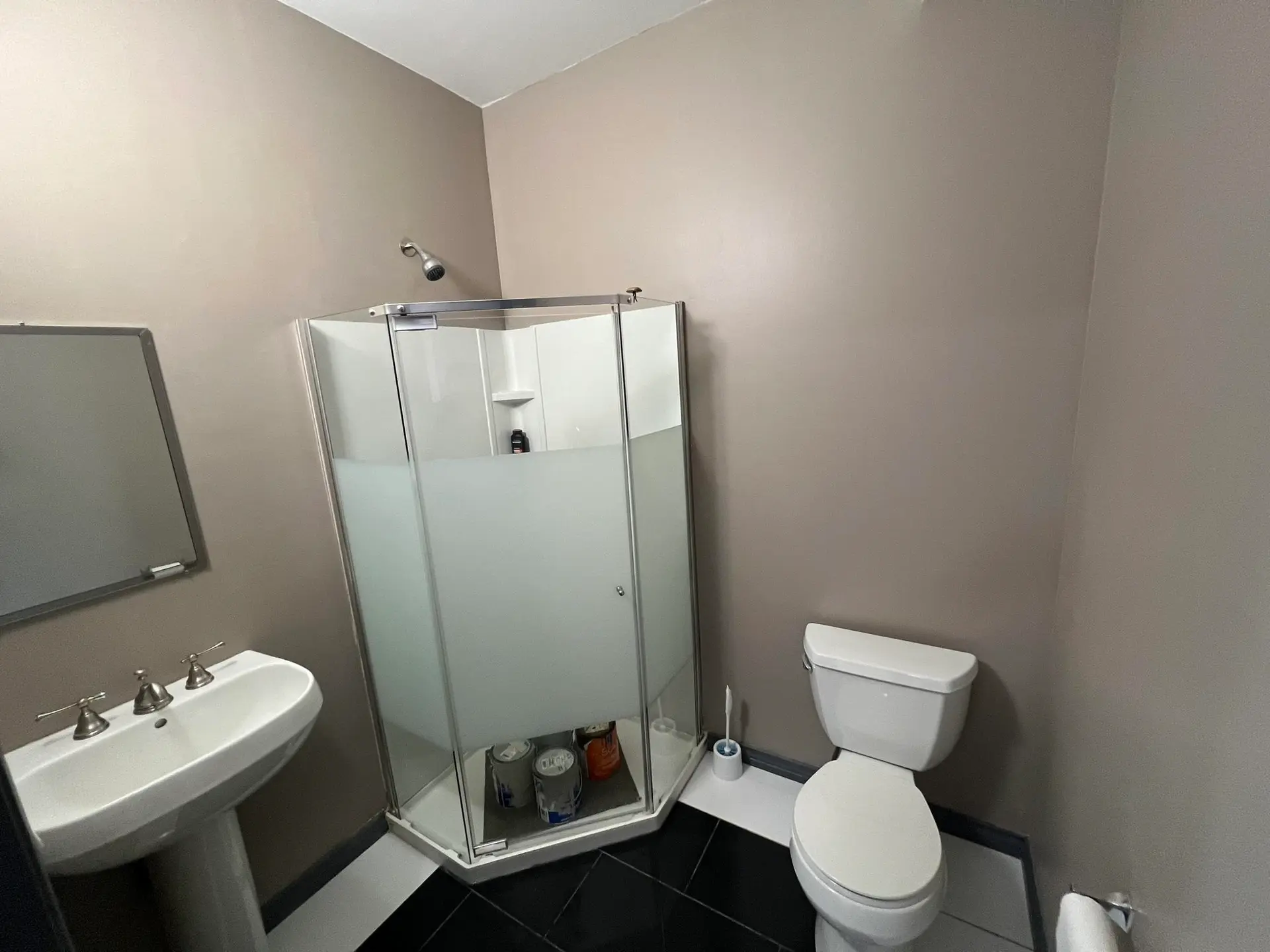 #B UPPER 7156 GILLEY AVENUE - Image 6