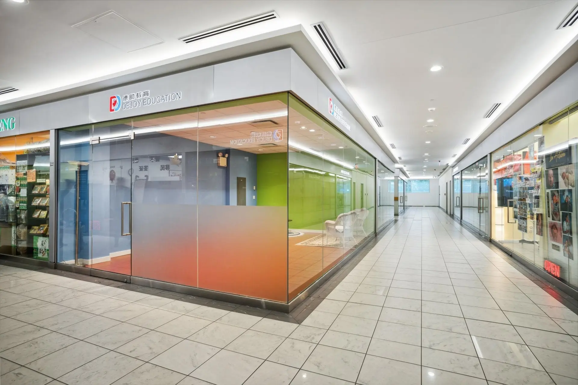 Property at #3135 4000 NO. 3 ROAD, Richmond, BC