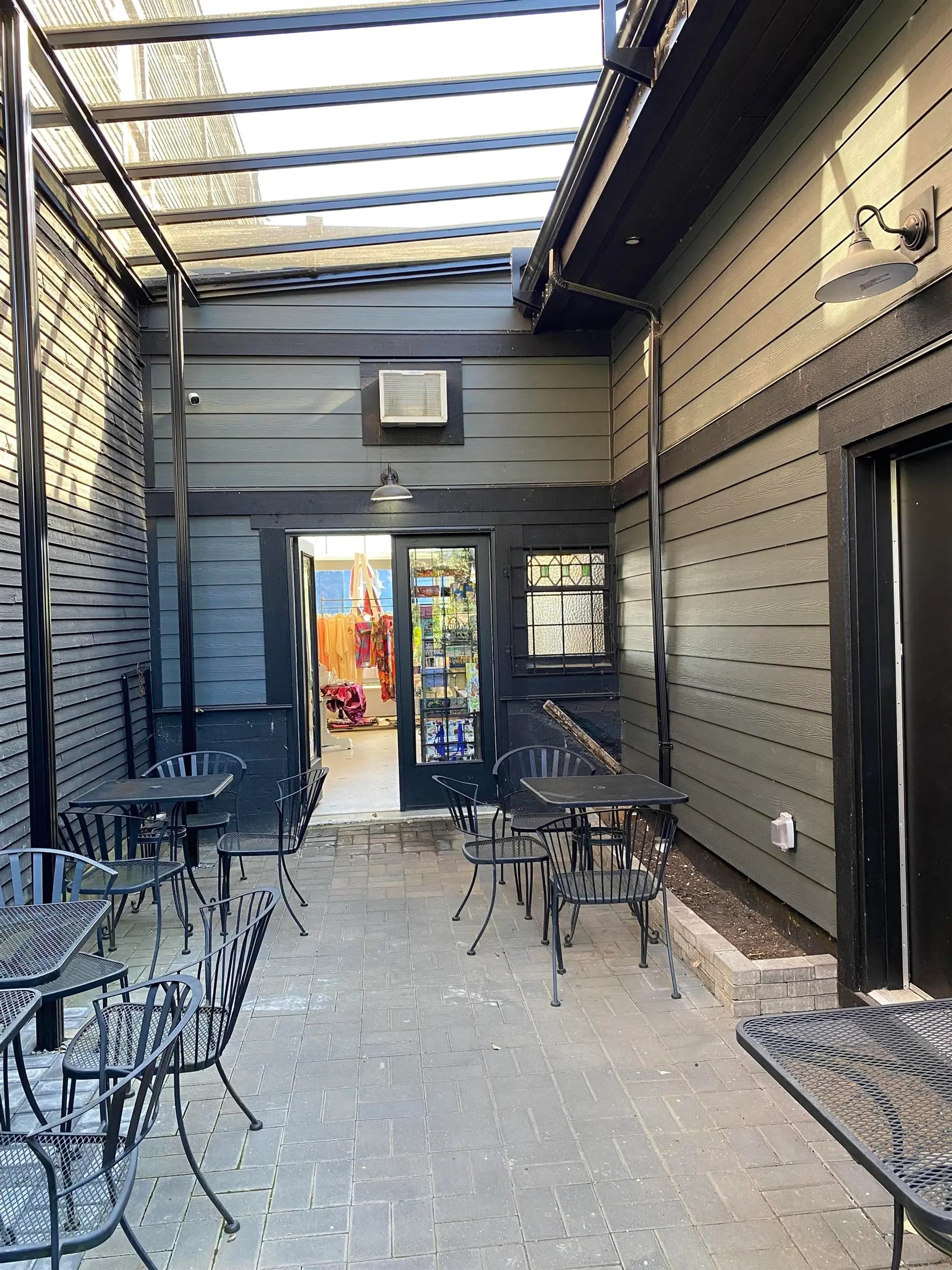 Property at 33057 1ST AVENUE, Mission, BC