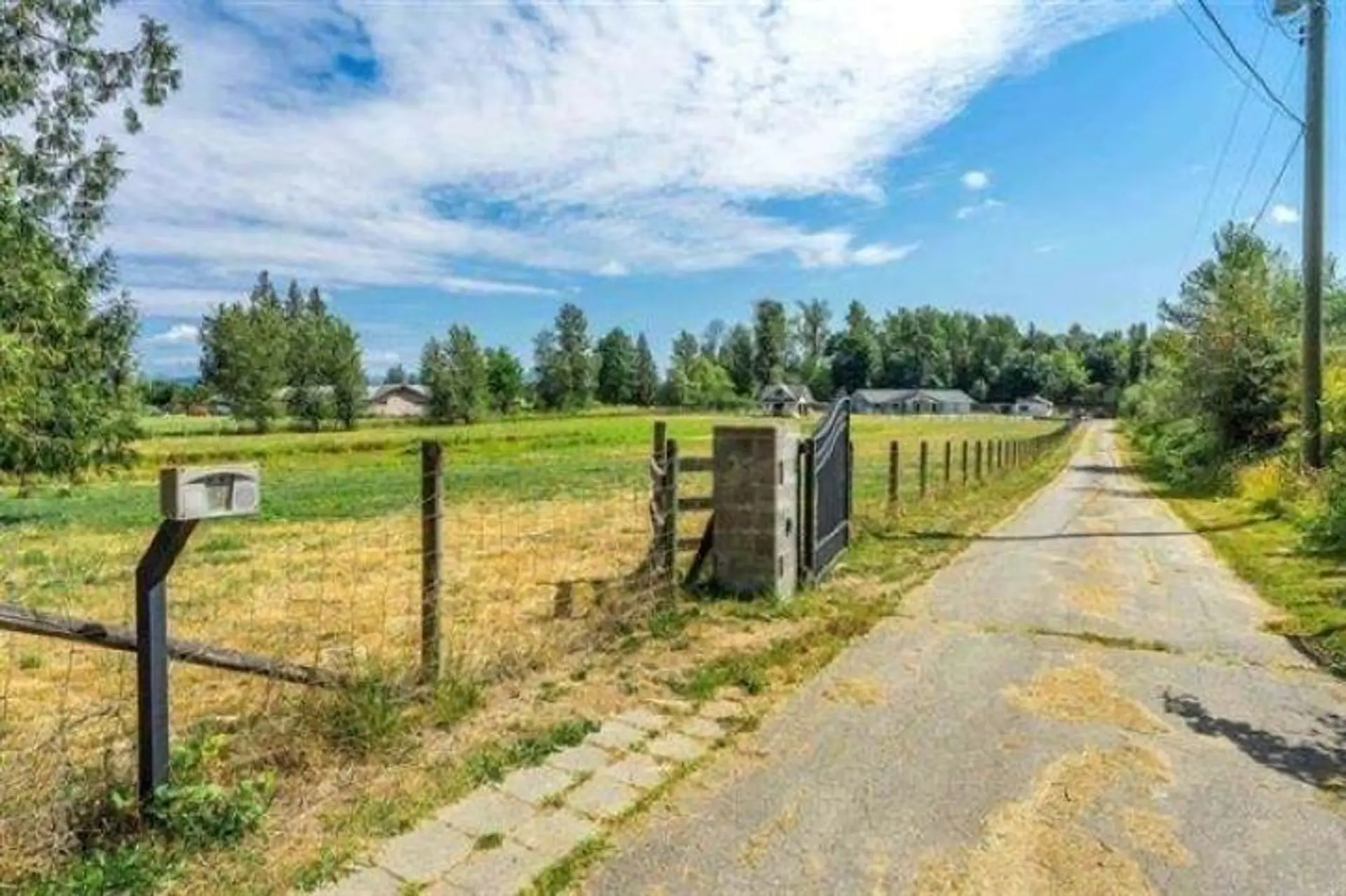 Property at 4102 LEFEUVRE ROAD, Abbotsford, BC