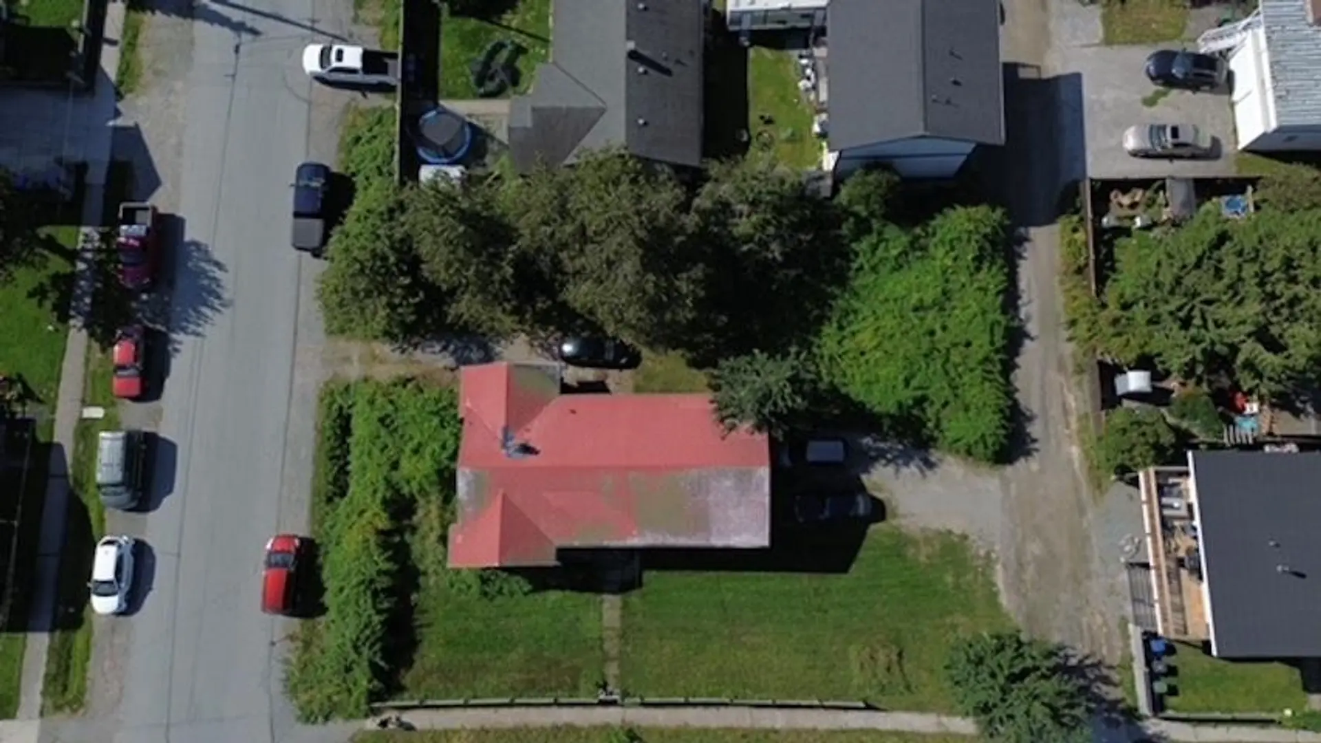 Property at 1246 VICTORIA STREET, Squamish, BC