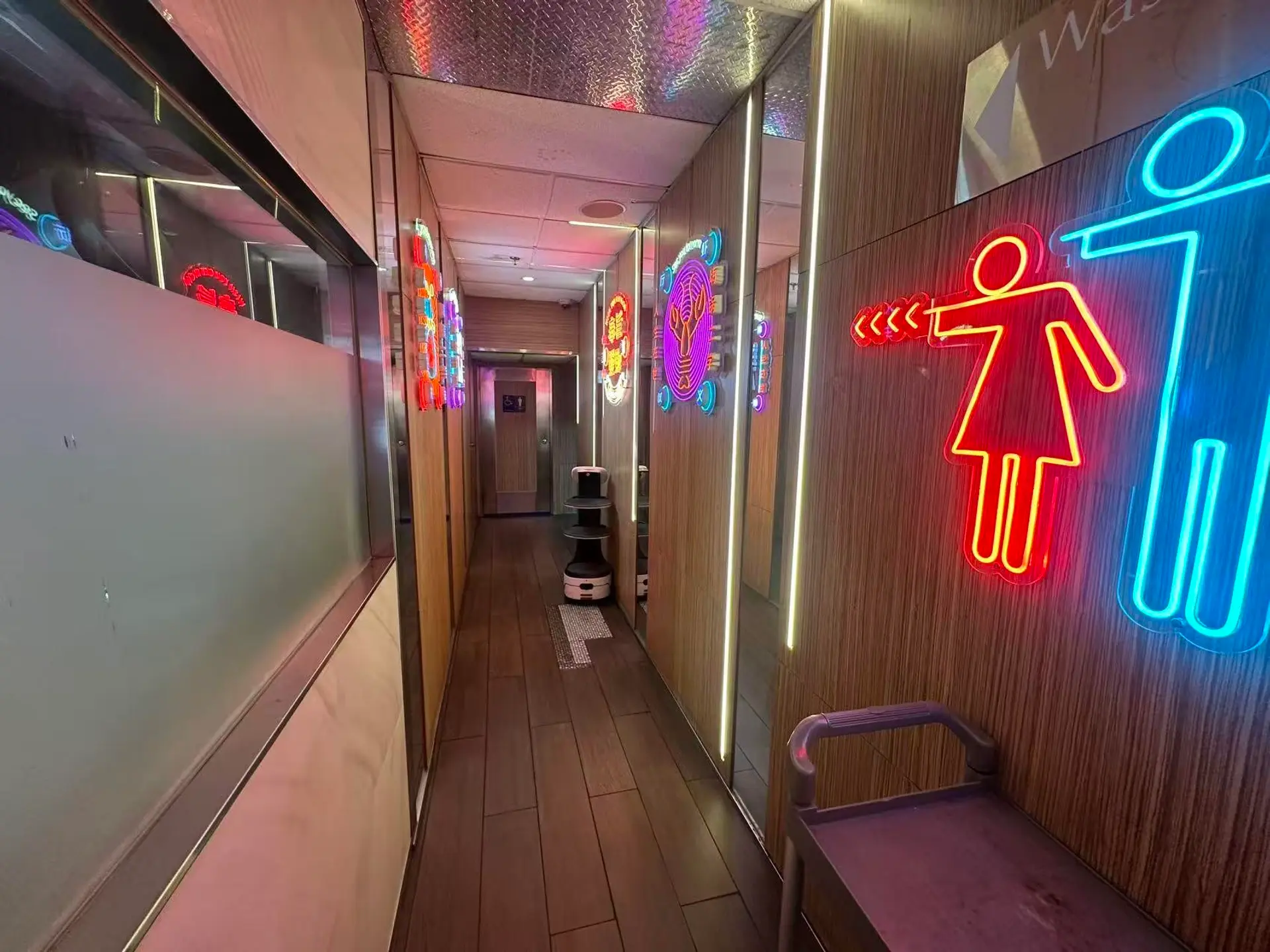 Property at #E 4877 KINGSWAY, Burnaby, BC