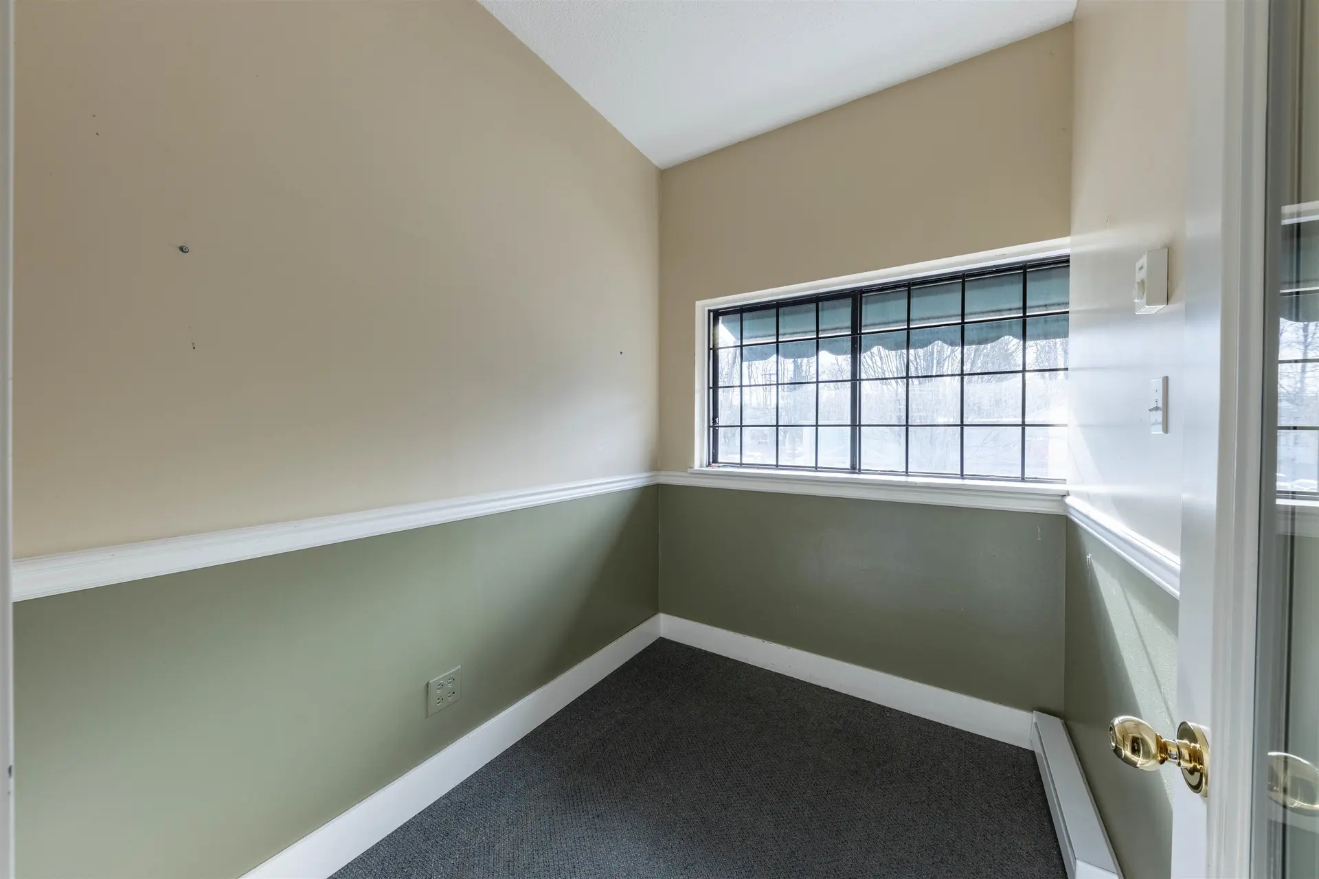 Property at 3607 W BROADWAY, Vancouver, BC