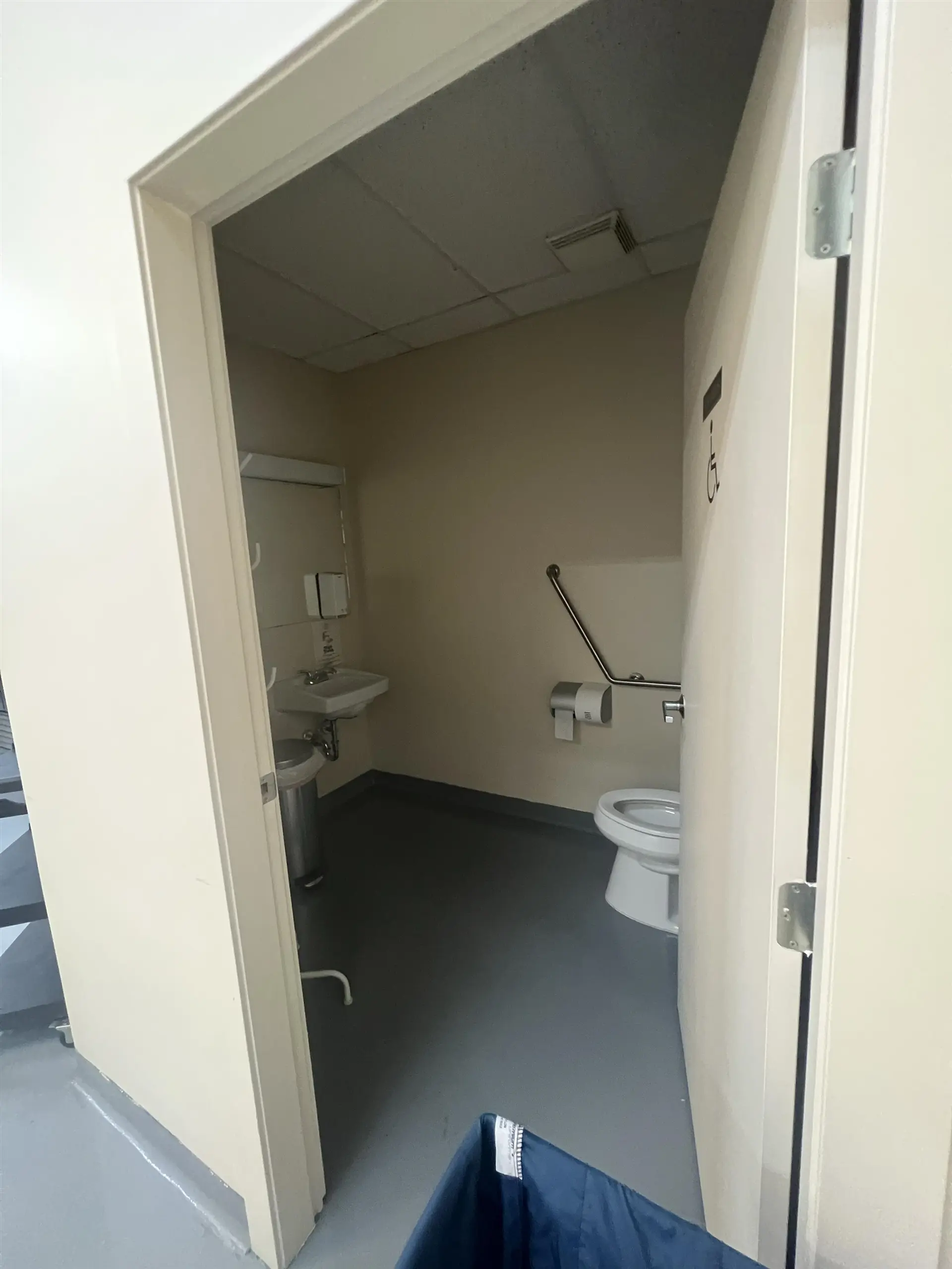 #105 3993 HENNING DRIVE - Image 6