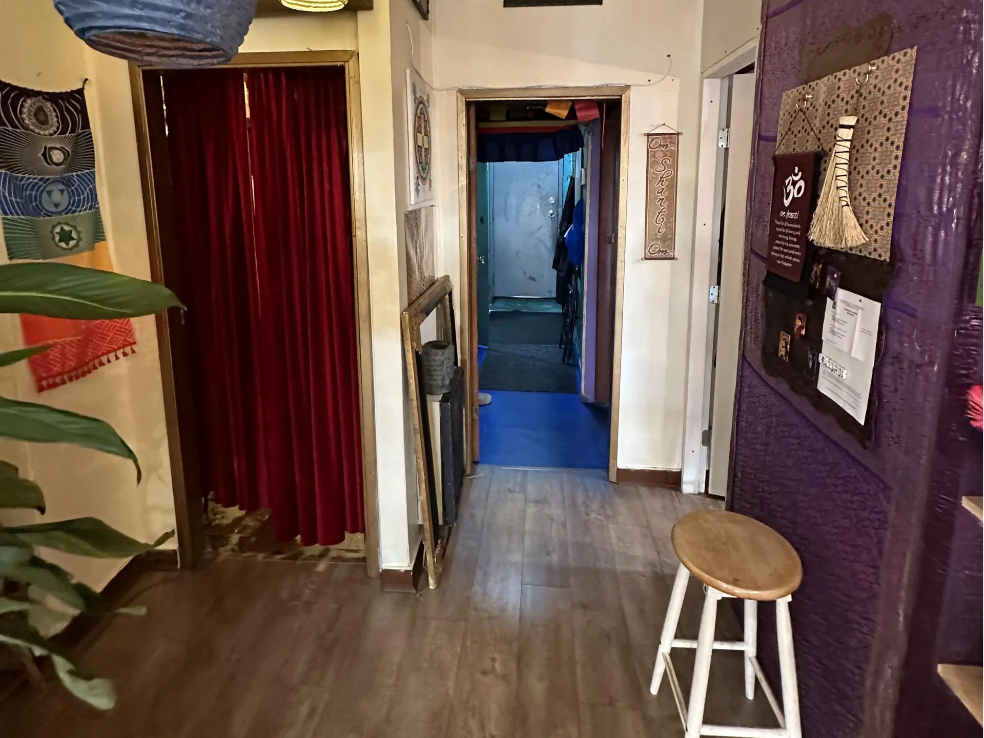 Property at 1826 LONSDALE AVENUE, North Vancouver, BC