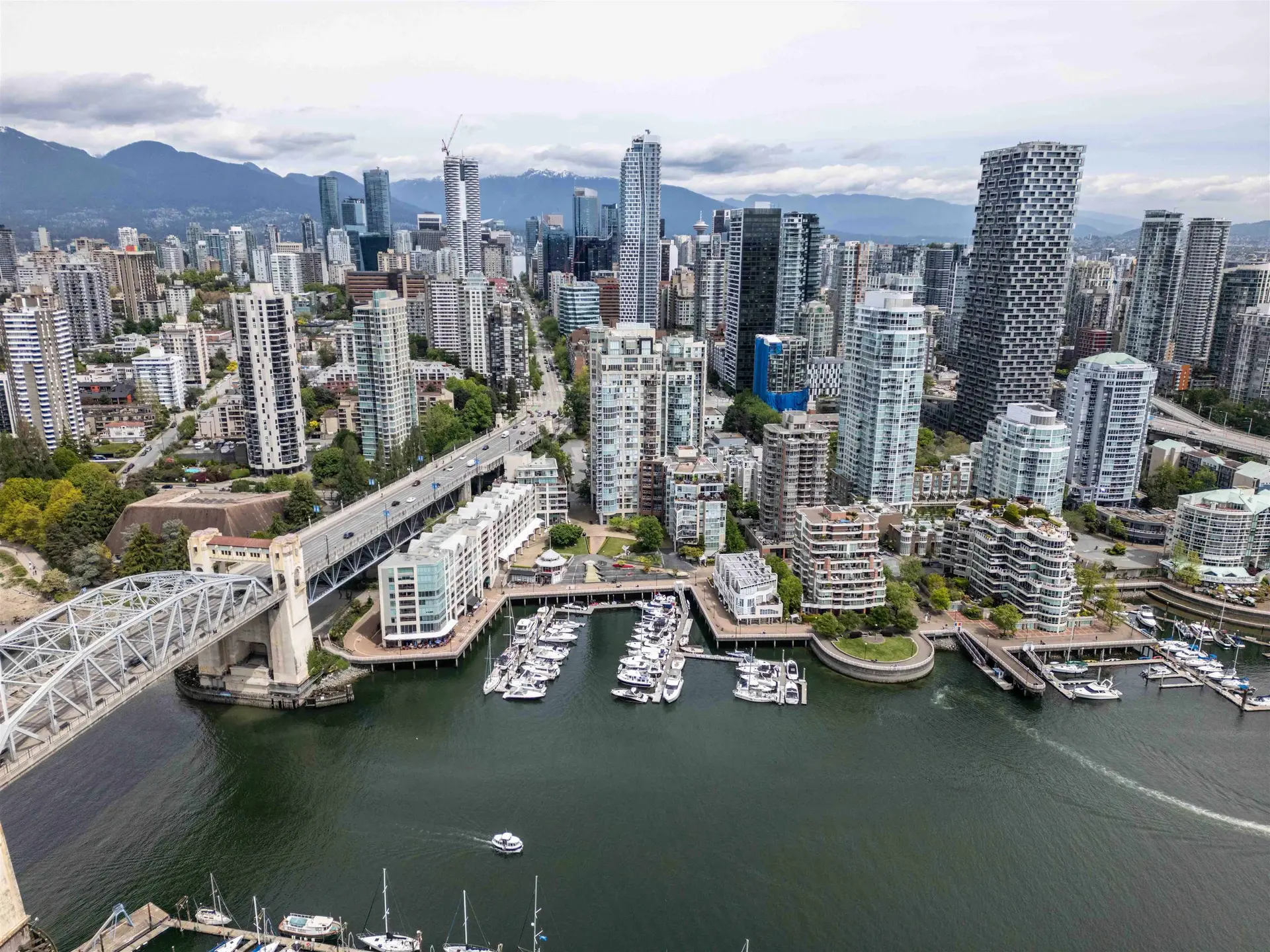 Property at #701 1006 BEACH AVENUE, Vancouver, BC