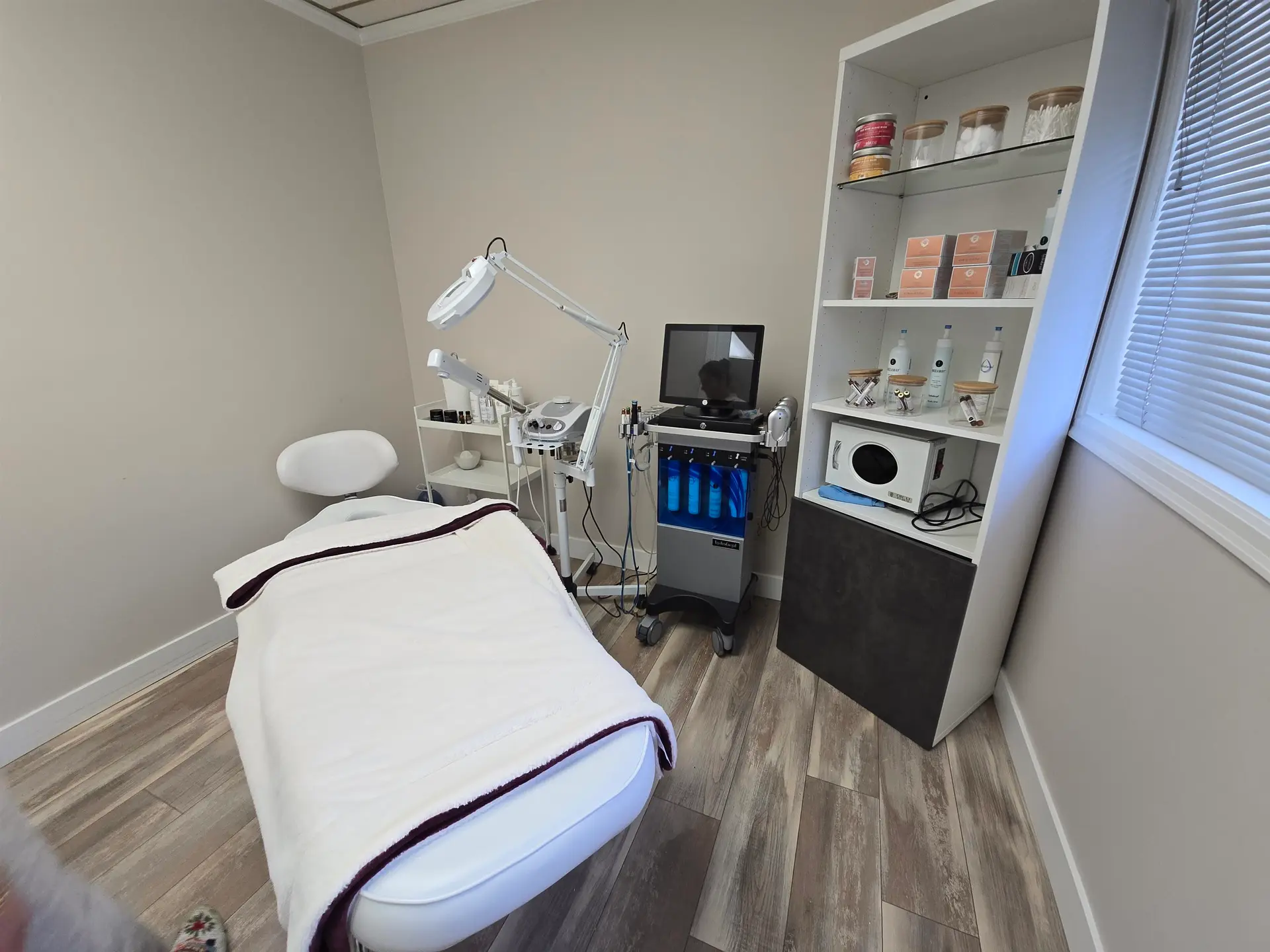 Property at #201 2189 AUSTIN AVENUE, Coquitlam, BC