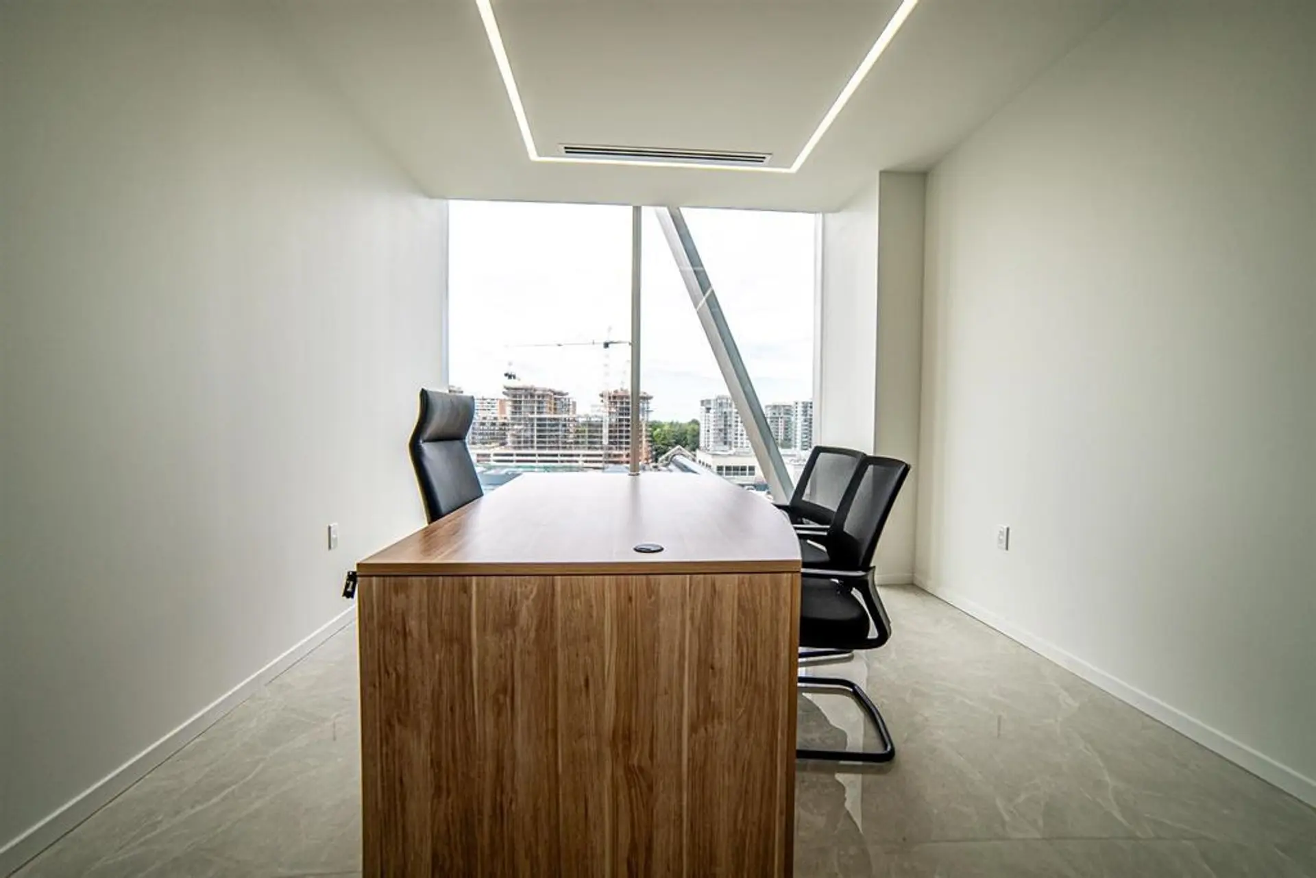 Property at #915 6388 NO. 3 ROAD, Richmond, BC