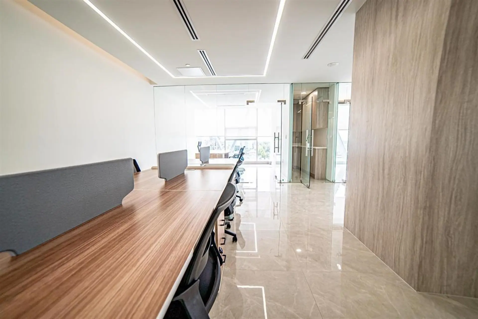 Property at #915 6388 NO. 3 ROAD, Richmond, BC