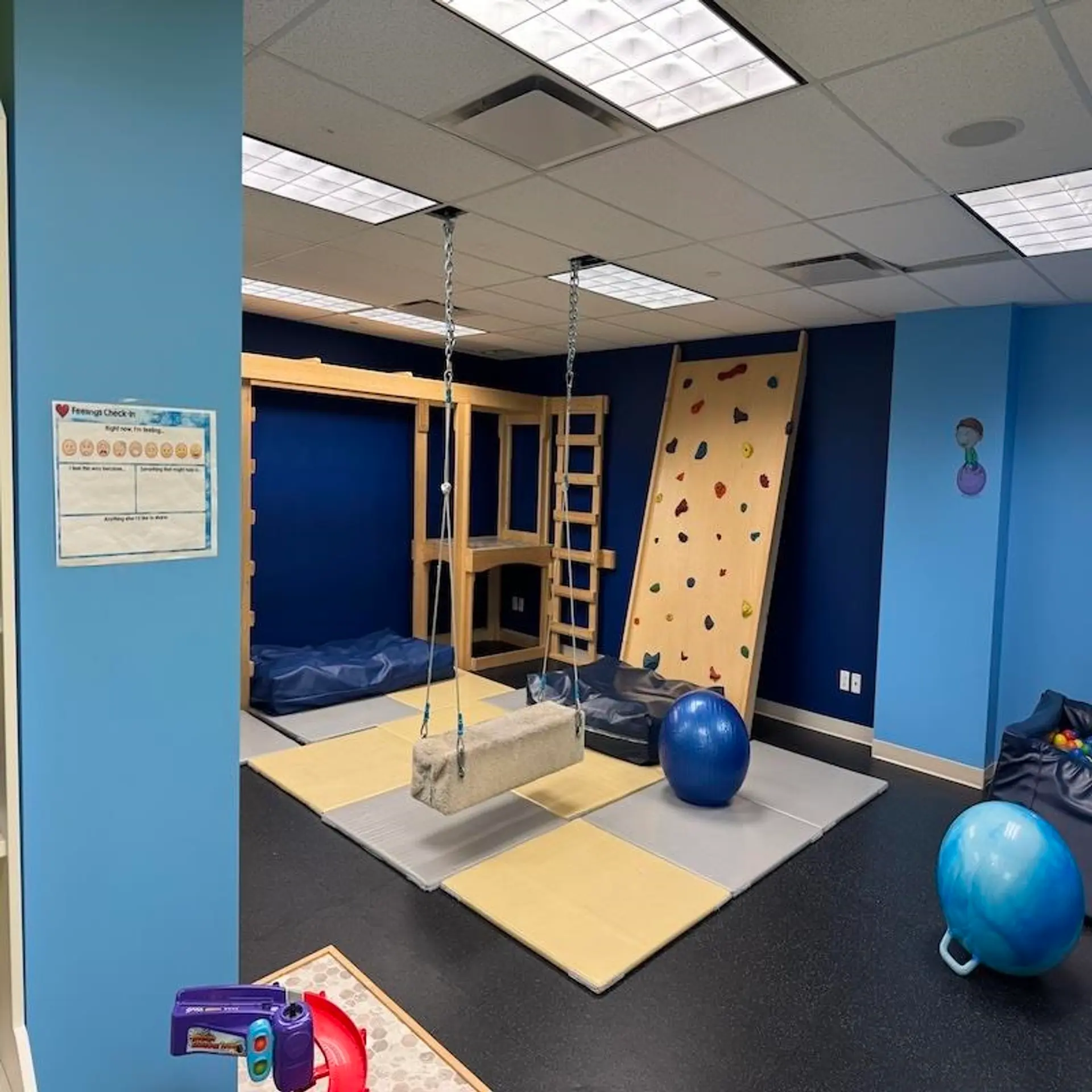 Property at #102 2664 KINGSWAY AVENUE, Port Coquitlam, BC