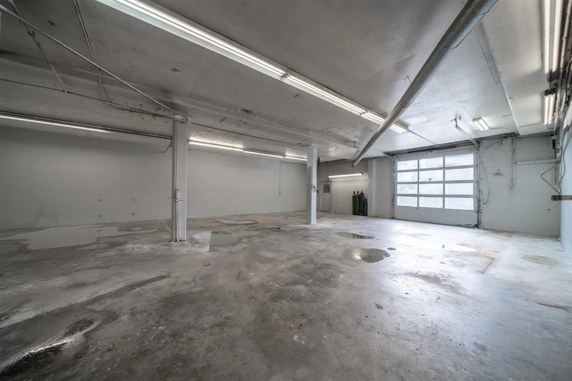 Property at B 576 LOUGHEED HIGHWAY, Coquitlam, BC