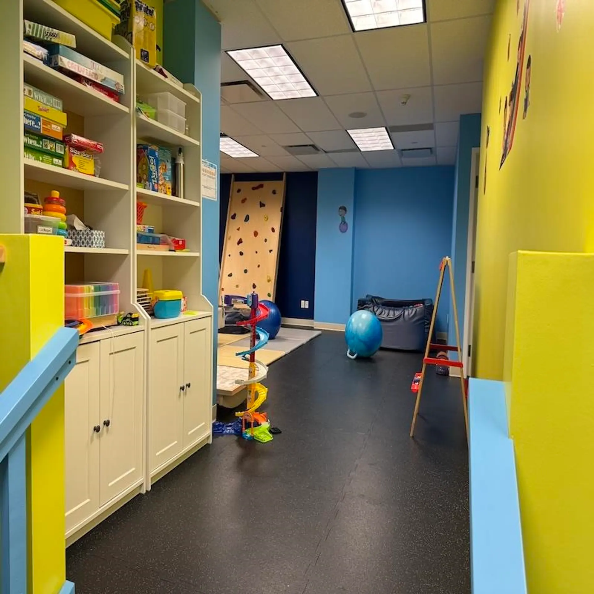 Property at #102 2664 KINGSWAY AVENUE, Port Coquitlam, BC