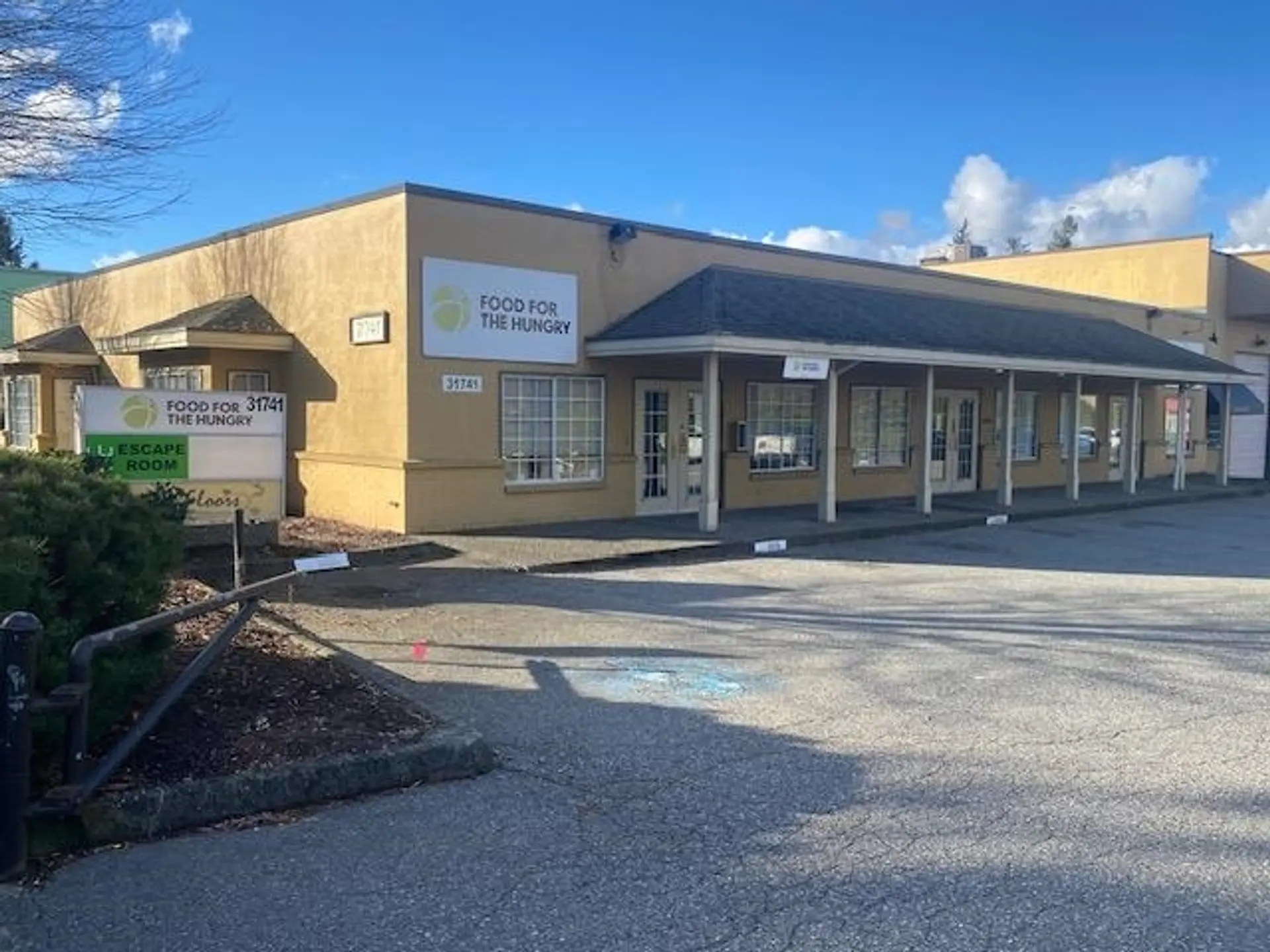 Property at #2 31726 SOUTH FRASER WAY, Abbotsford, BC