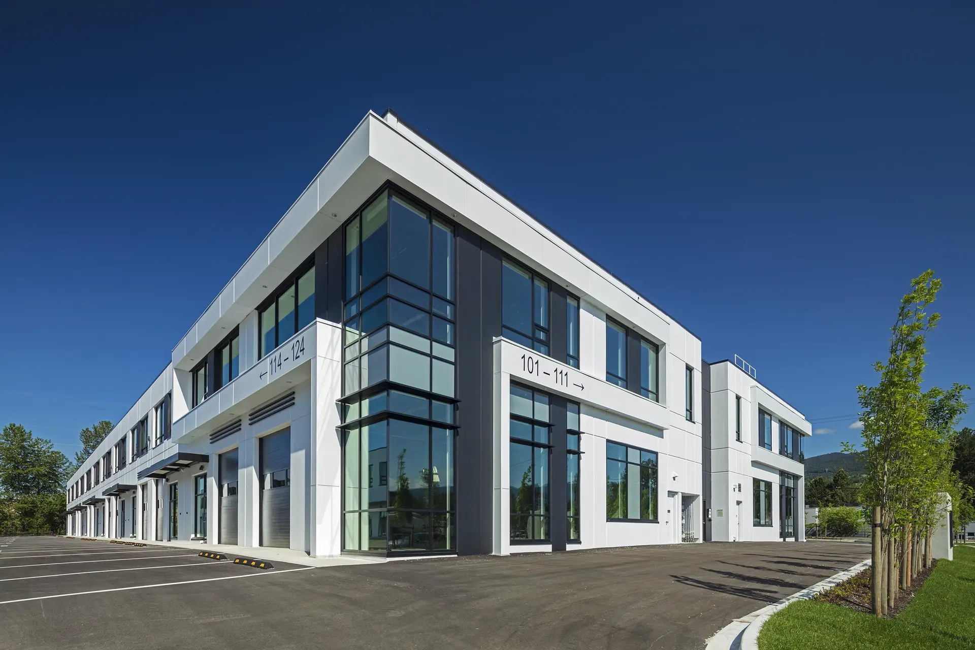 Property at #123 2660 BARNET HIGHWAY, Coquitlam, BC