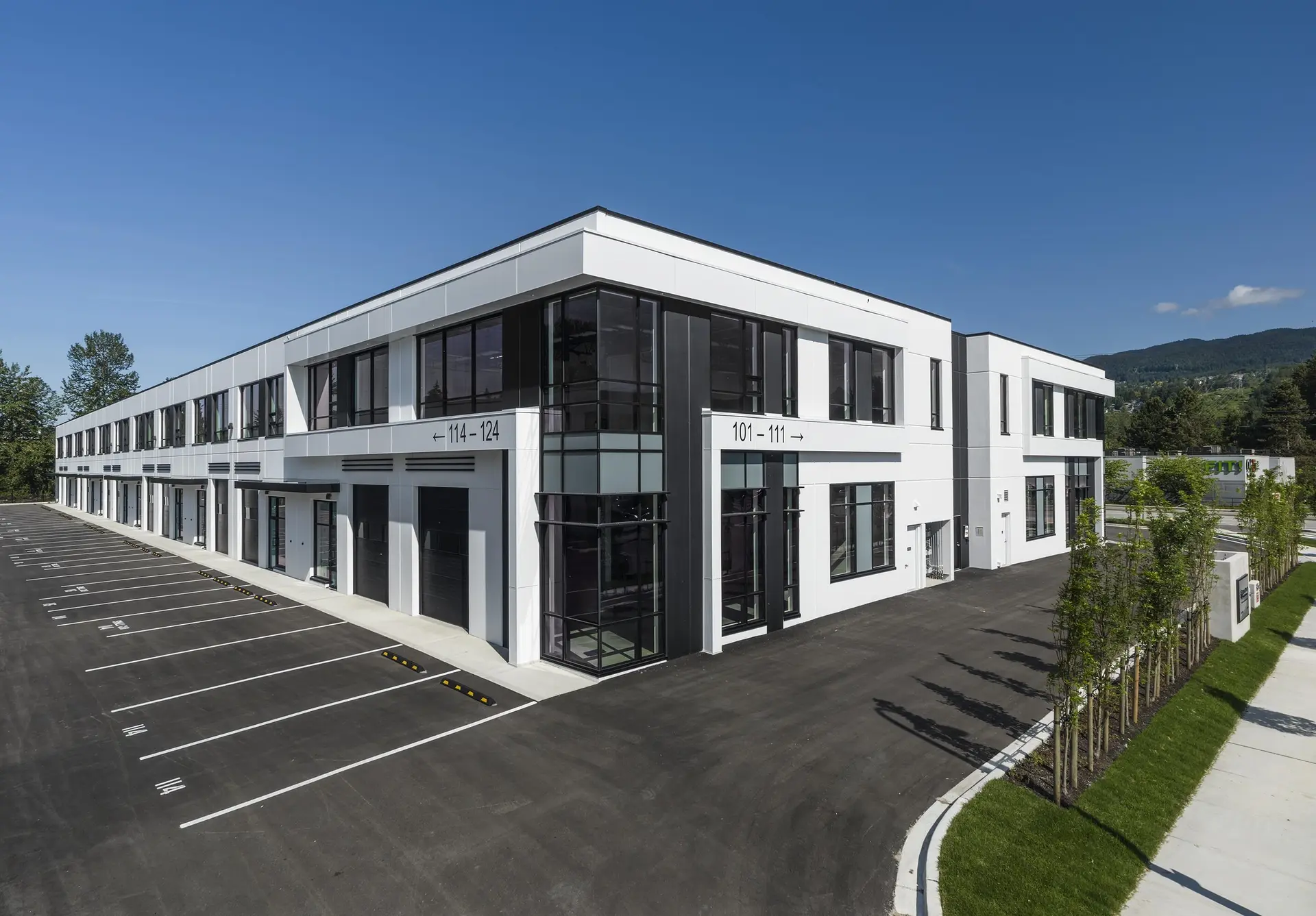 Property at #123 2660 BARNET HIGHWAY, Coquitlam, BC