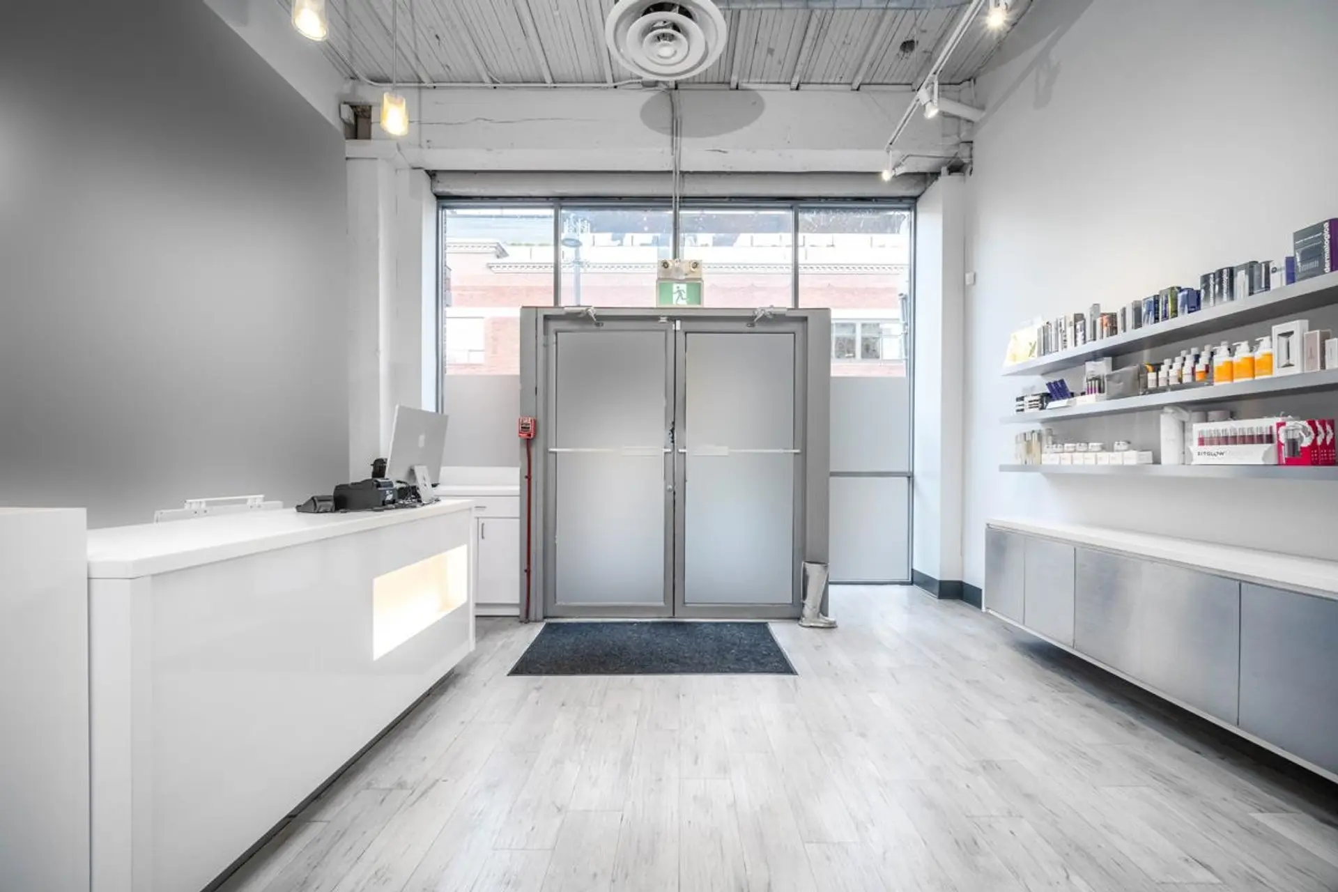 Property at 1006 MAINLAND STREET, Vancouver, BC